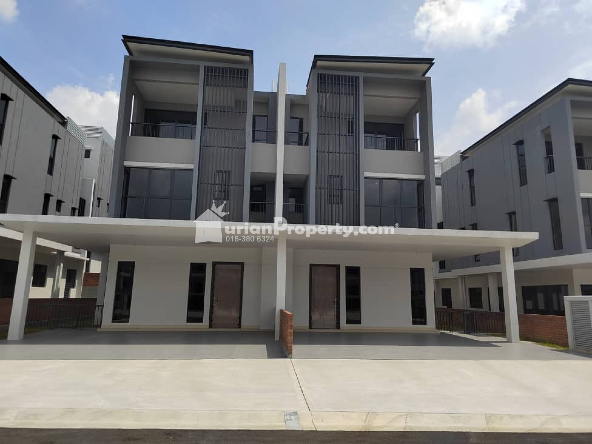 Semi D For Sale at Bromelia Bukit Puchong