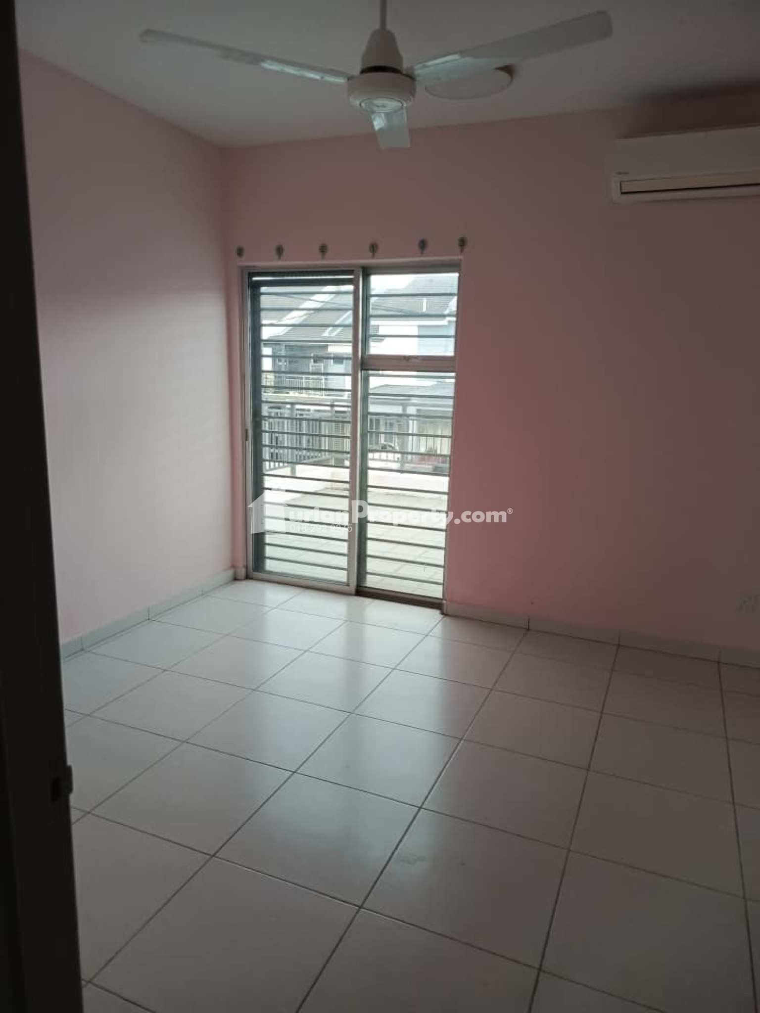 Townhouse For Rent at Simfoni Perdana