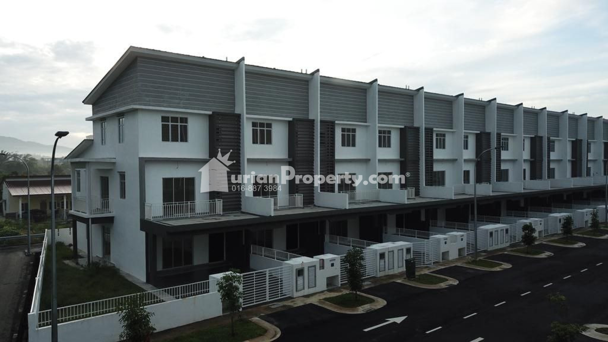 Terrace House For Sale at Bandar Baru Kundang