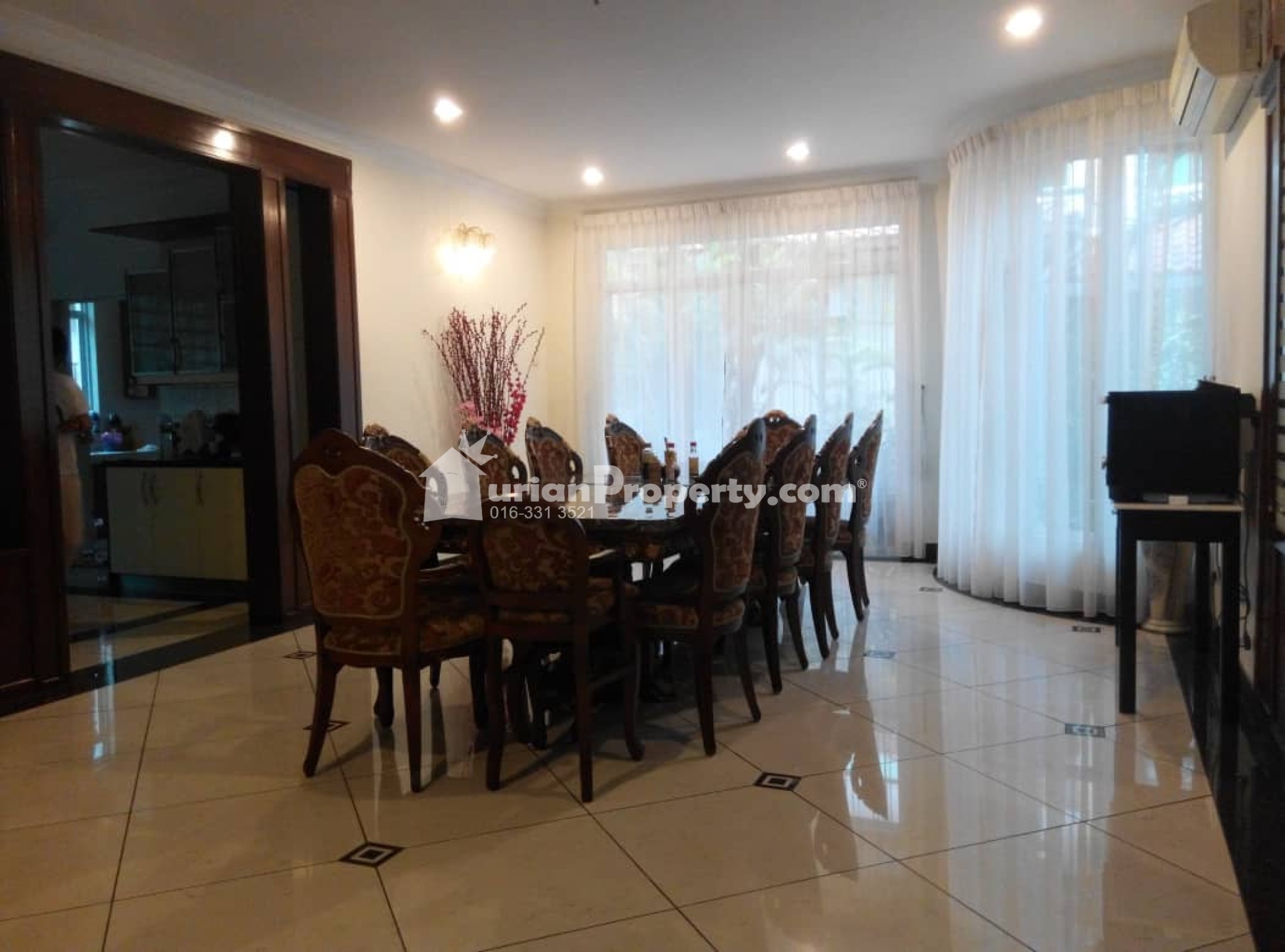 Bungalow House For Sale at Polo Club