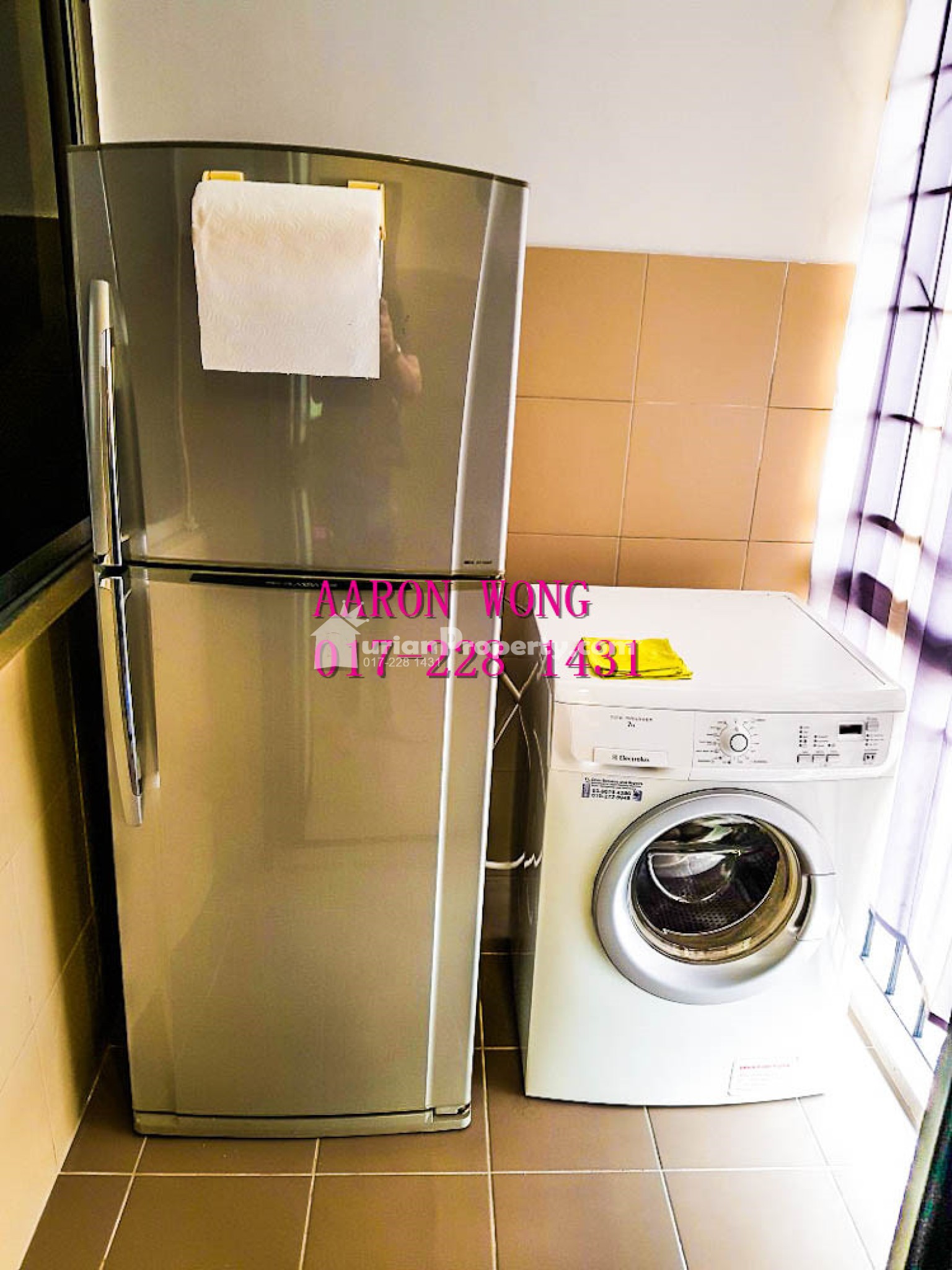 Apartment For Sale at Manor Apartment