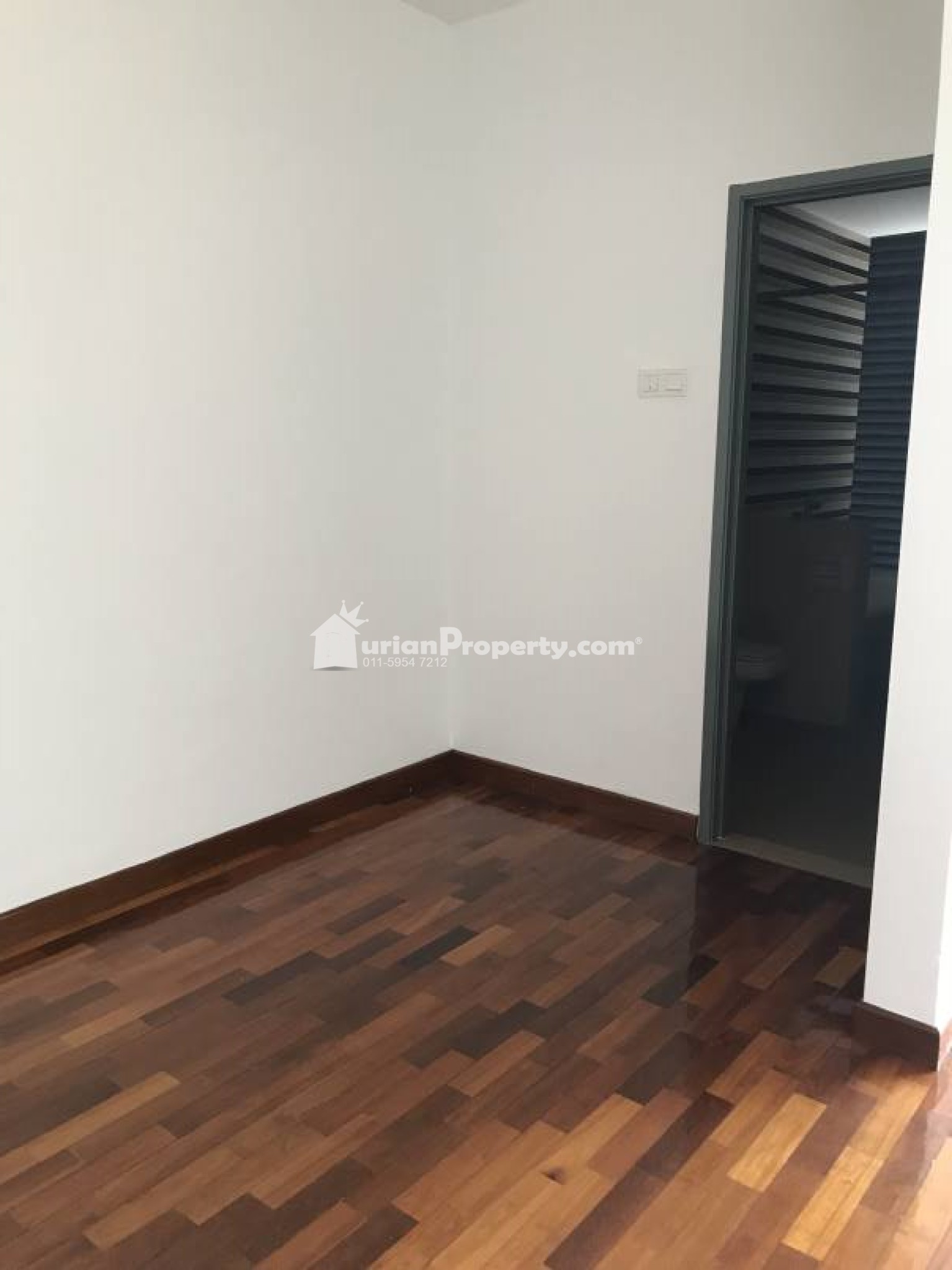 Terrace House For Sale at Puteri 6