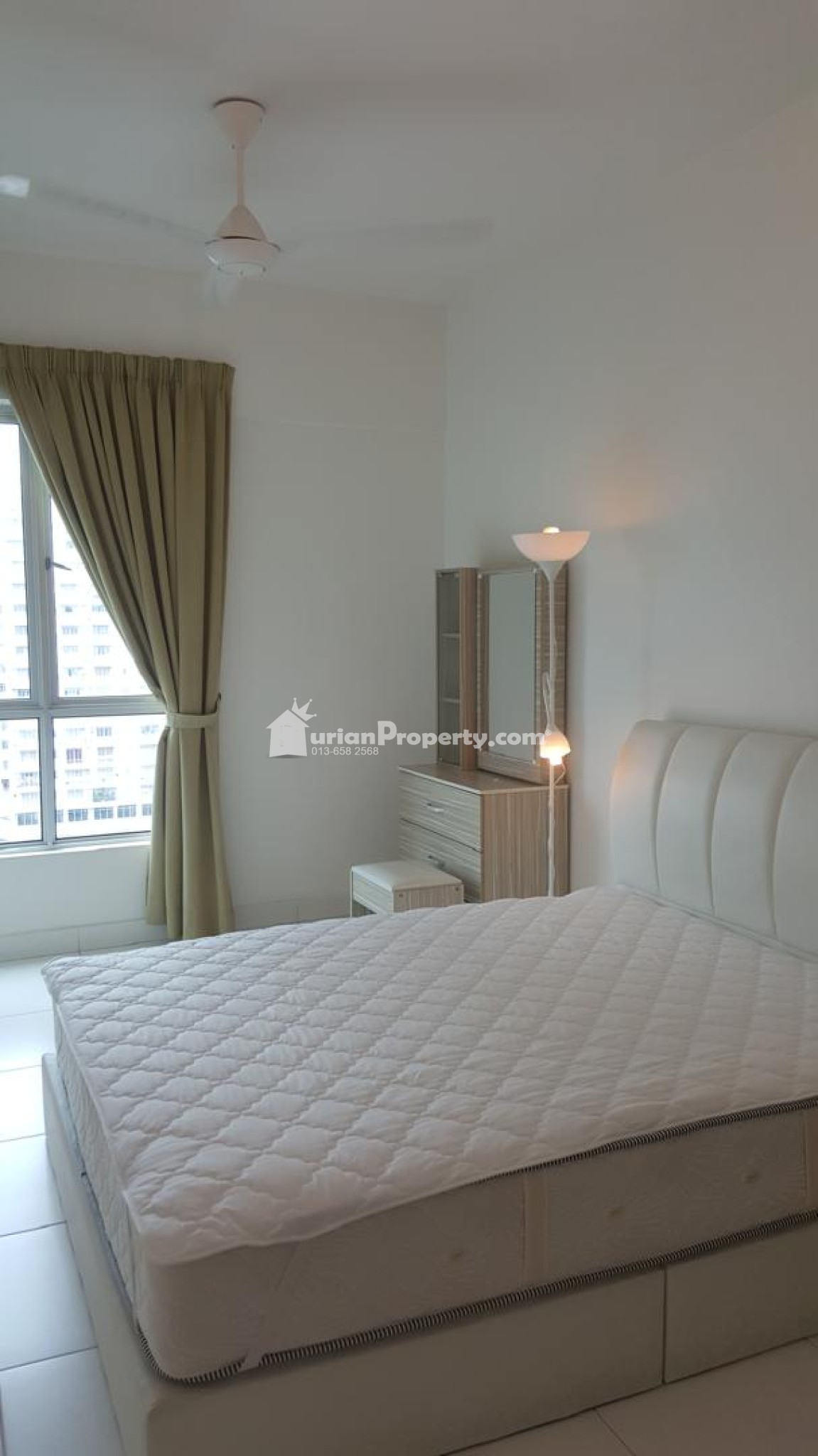 Condo For Rent at Elit Heights