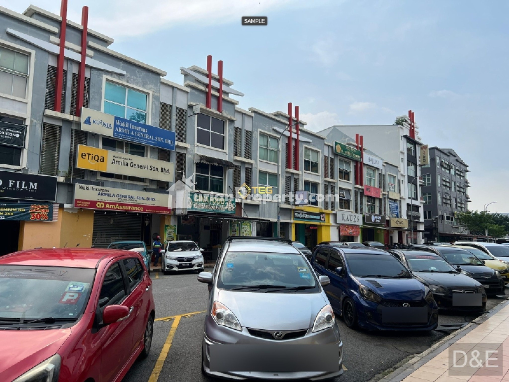 Shop Office For Sale at Alam Avenue 1