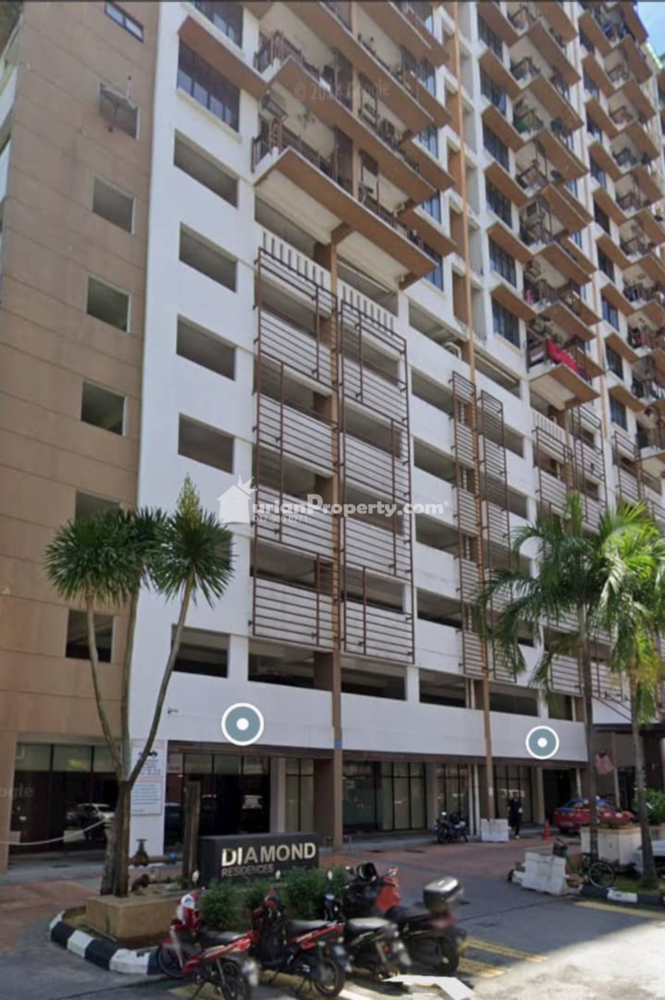 Condo For Rent at Diamond Residences