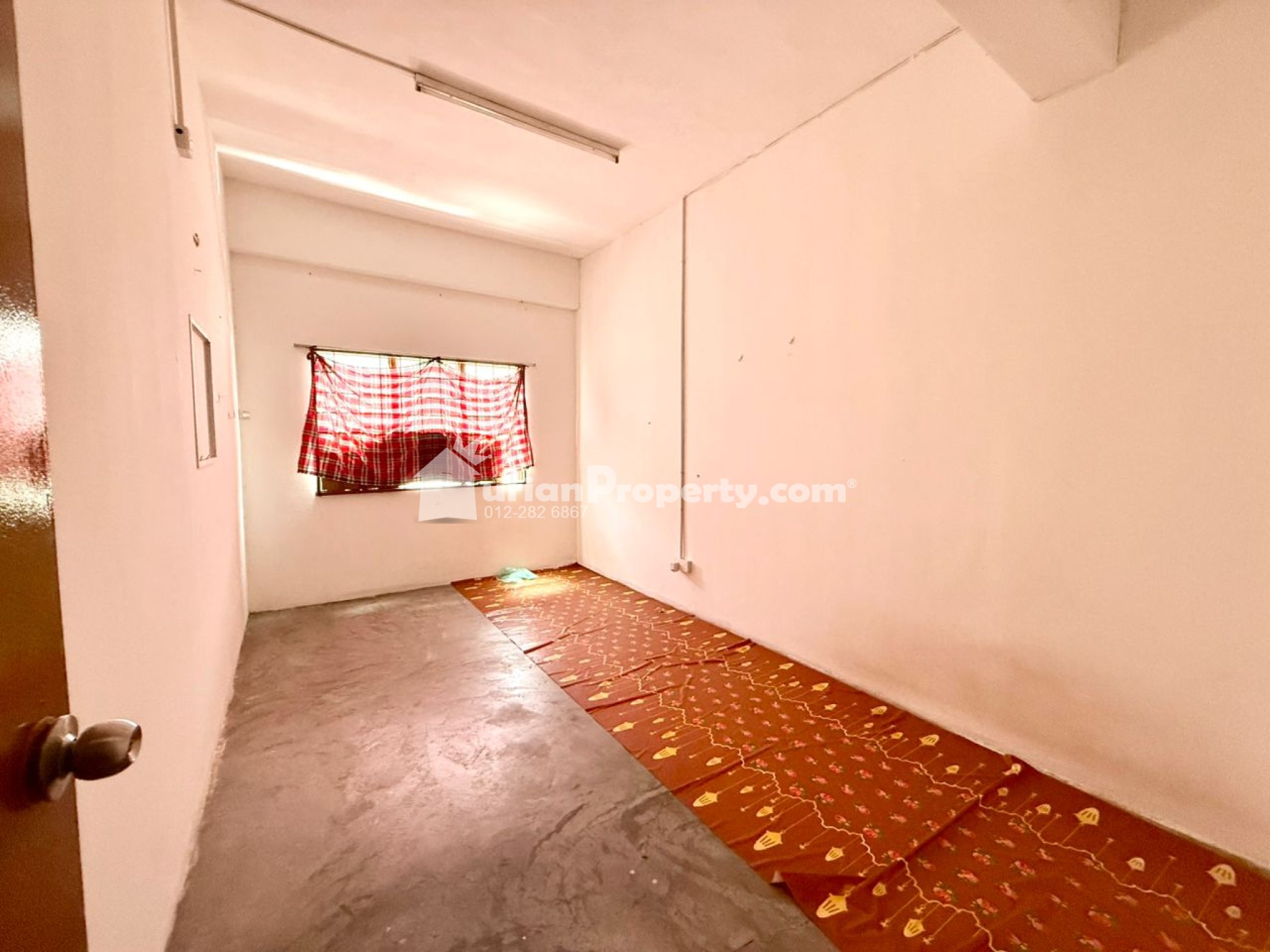 Shop Office For Sale at North Port