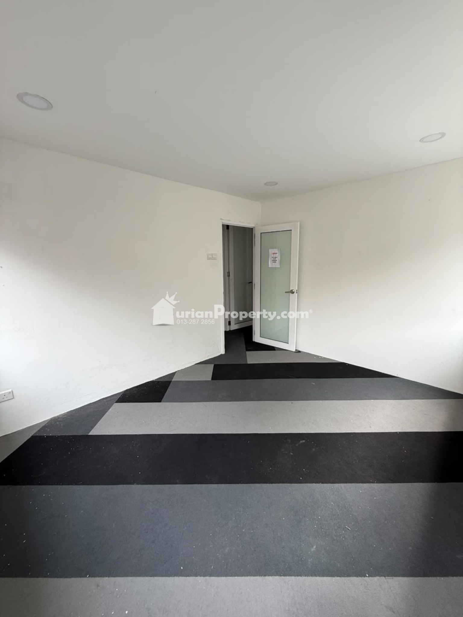 Shop Office For Rent at TTDI Ascencia