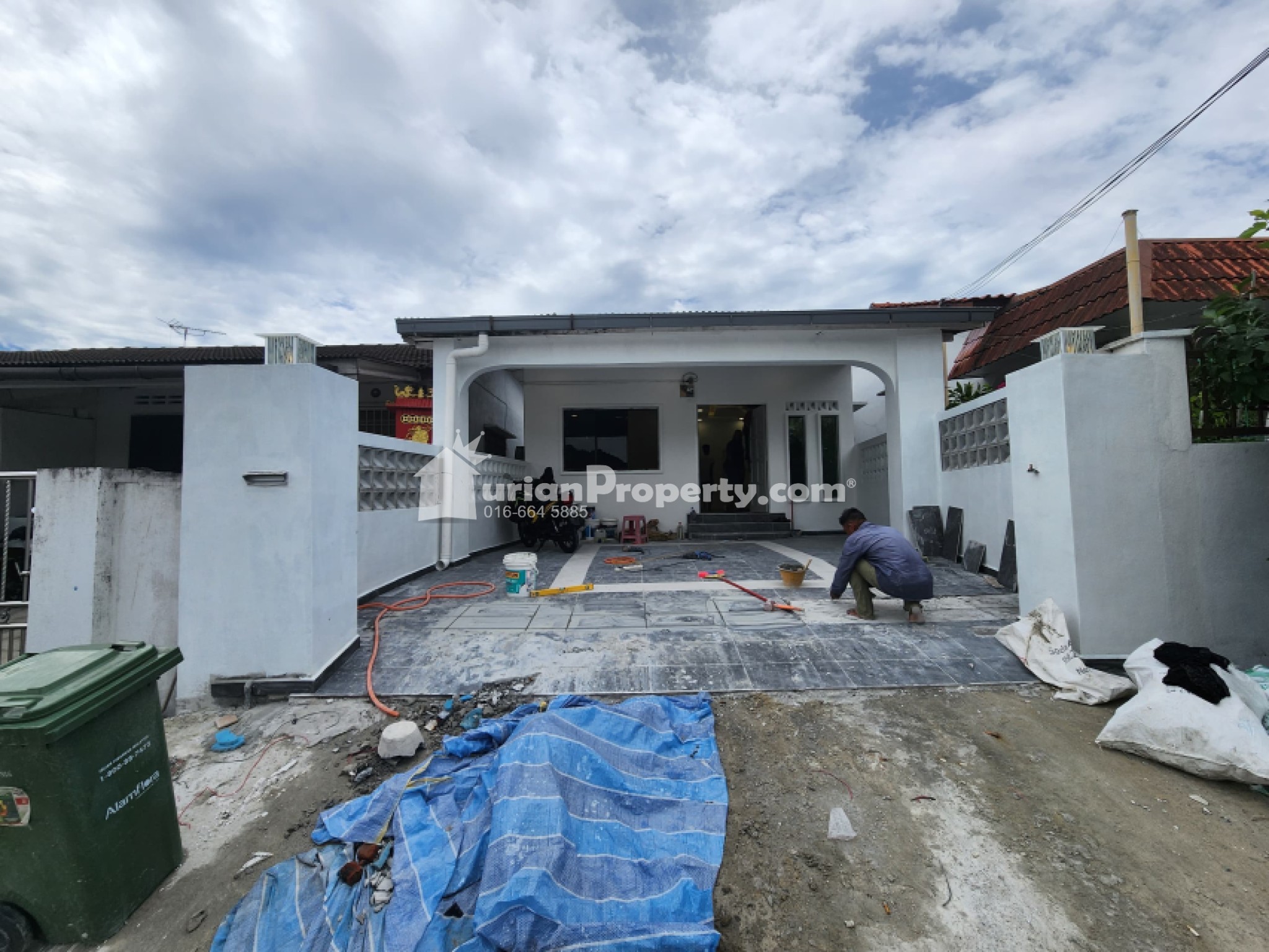 Terrace House For Sale at Taman Taynton View