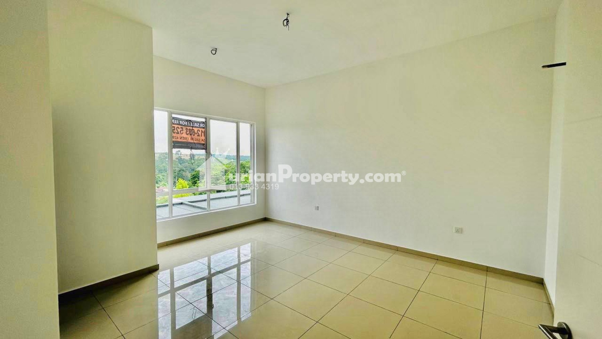 Terrace House For Sale at Bandar Sri Sendayan