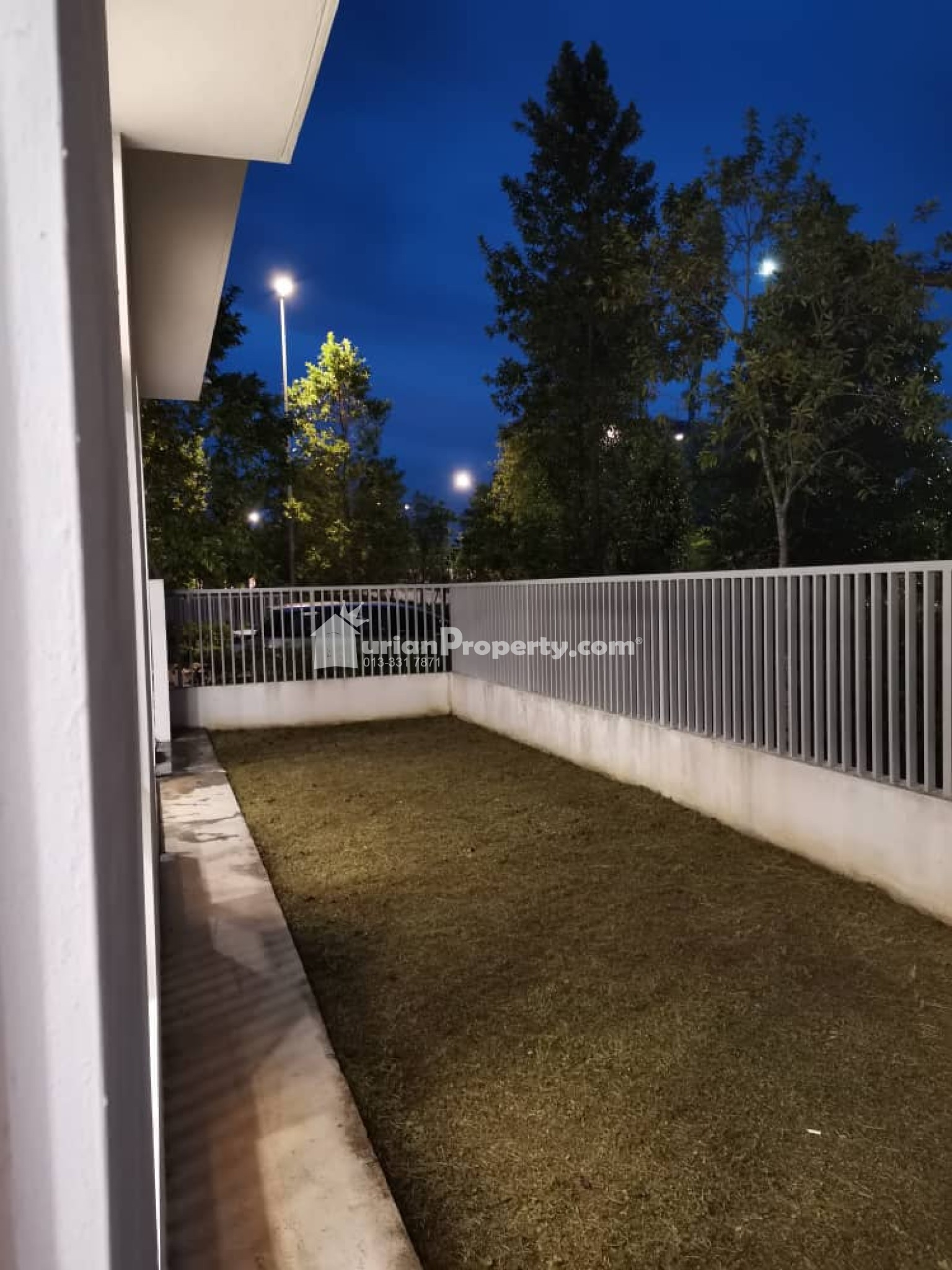 Townhouse For Sale at Avens Residence
