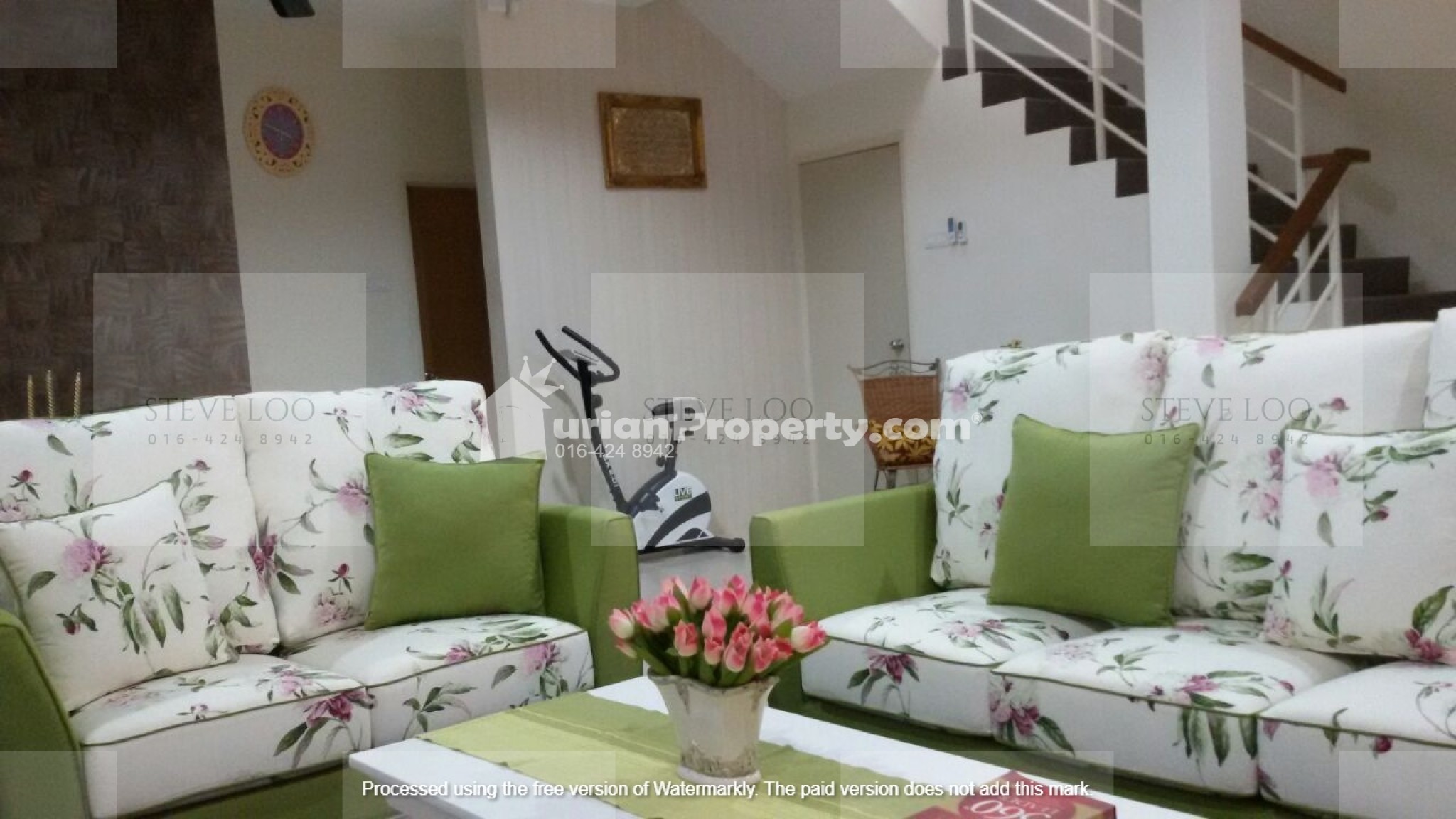 Terrace House For Rent at Batu Maung