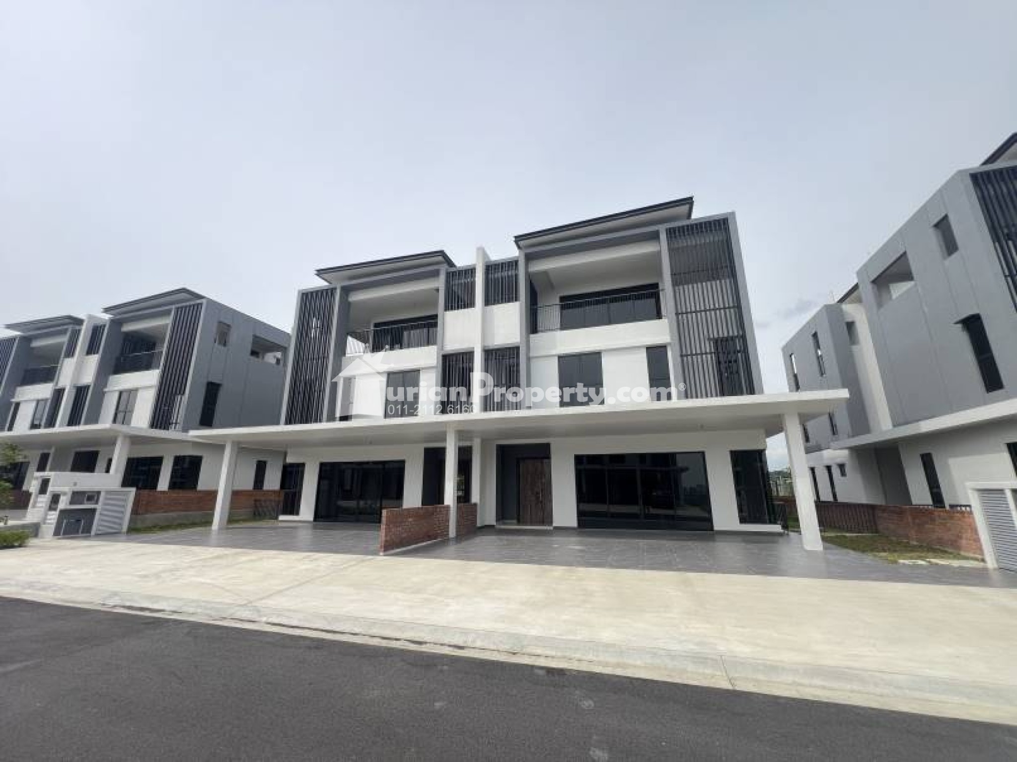 Semi D For Sale at Bromelia Bukit Puchong