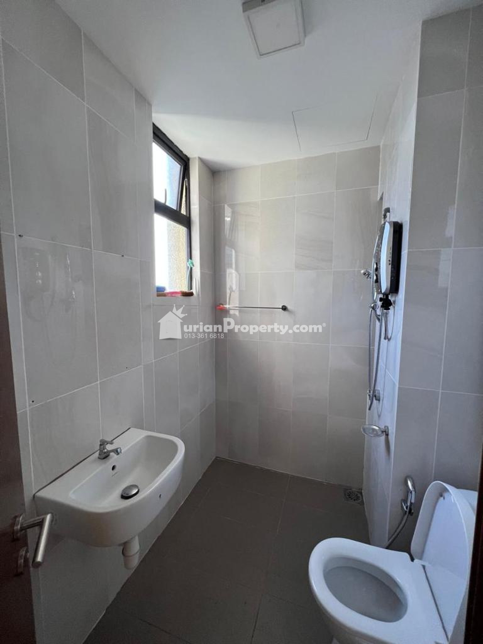 Condo For Sale at Pacific Place