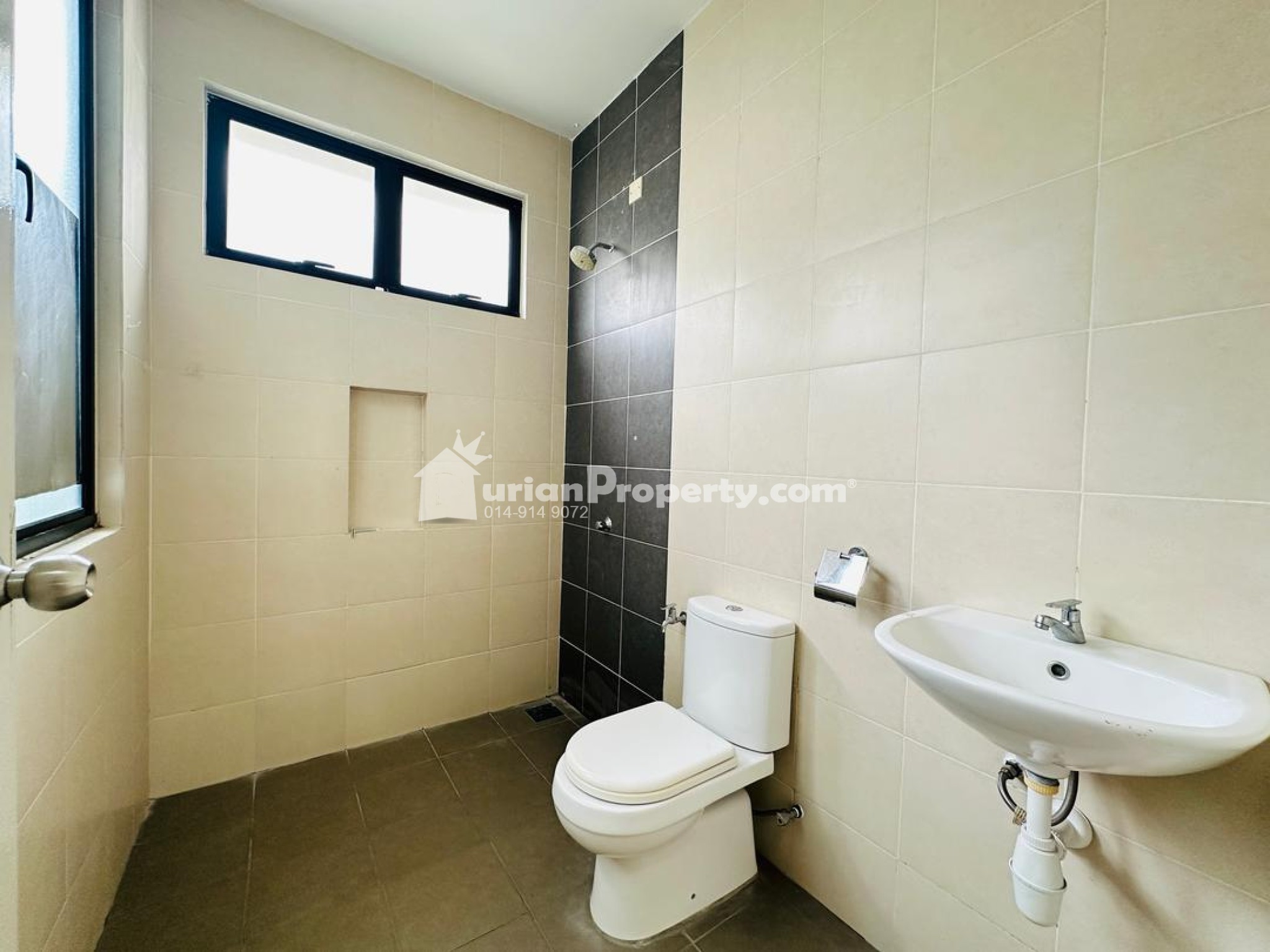 Terrace House For Sale at Anggun 3