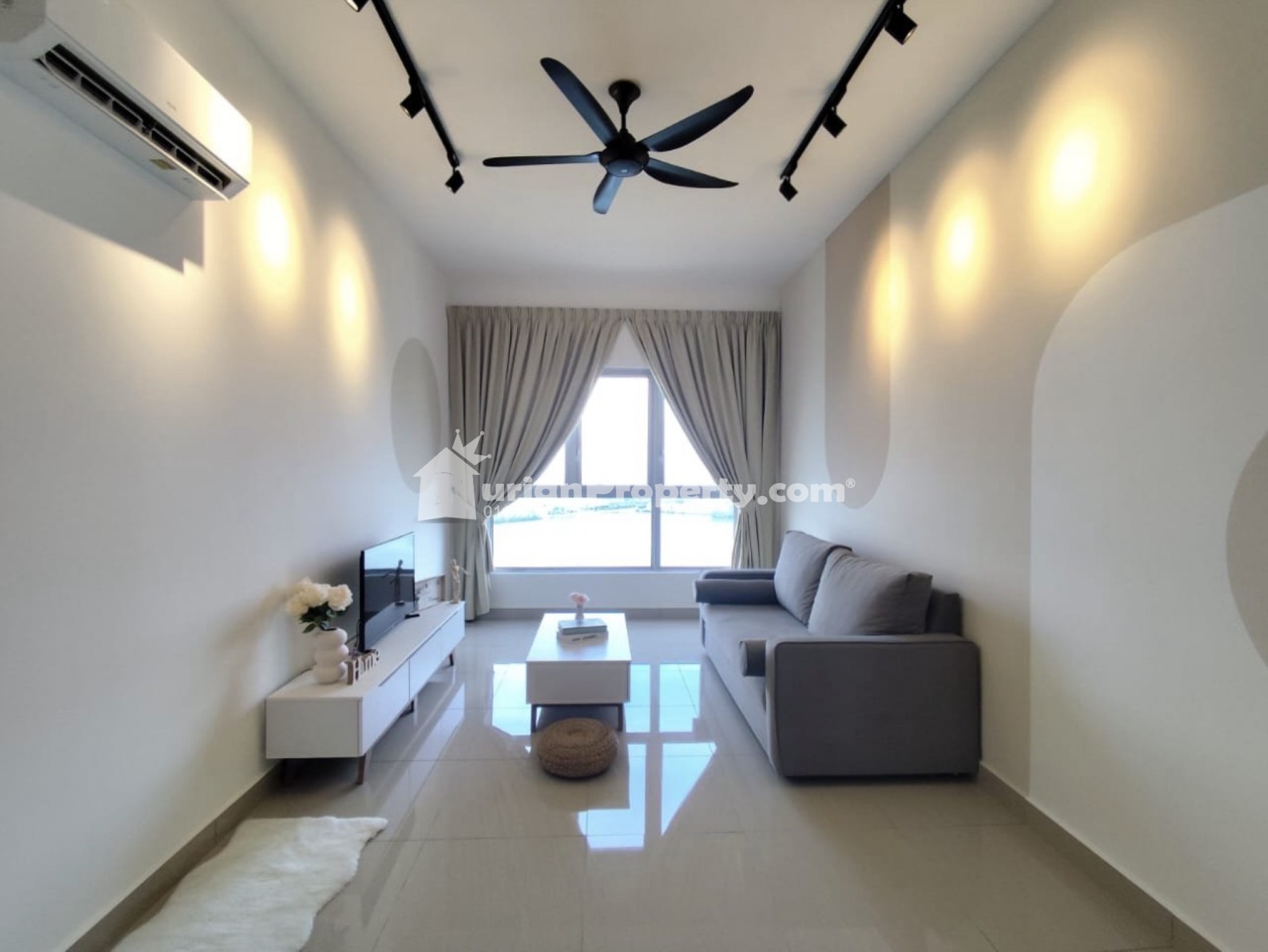 Condo Room for Rent at Era Novum