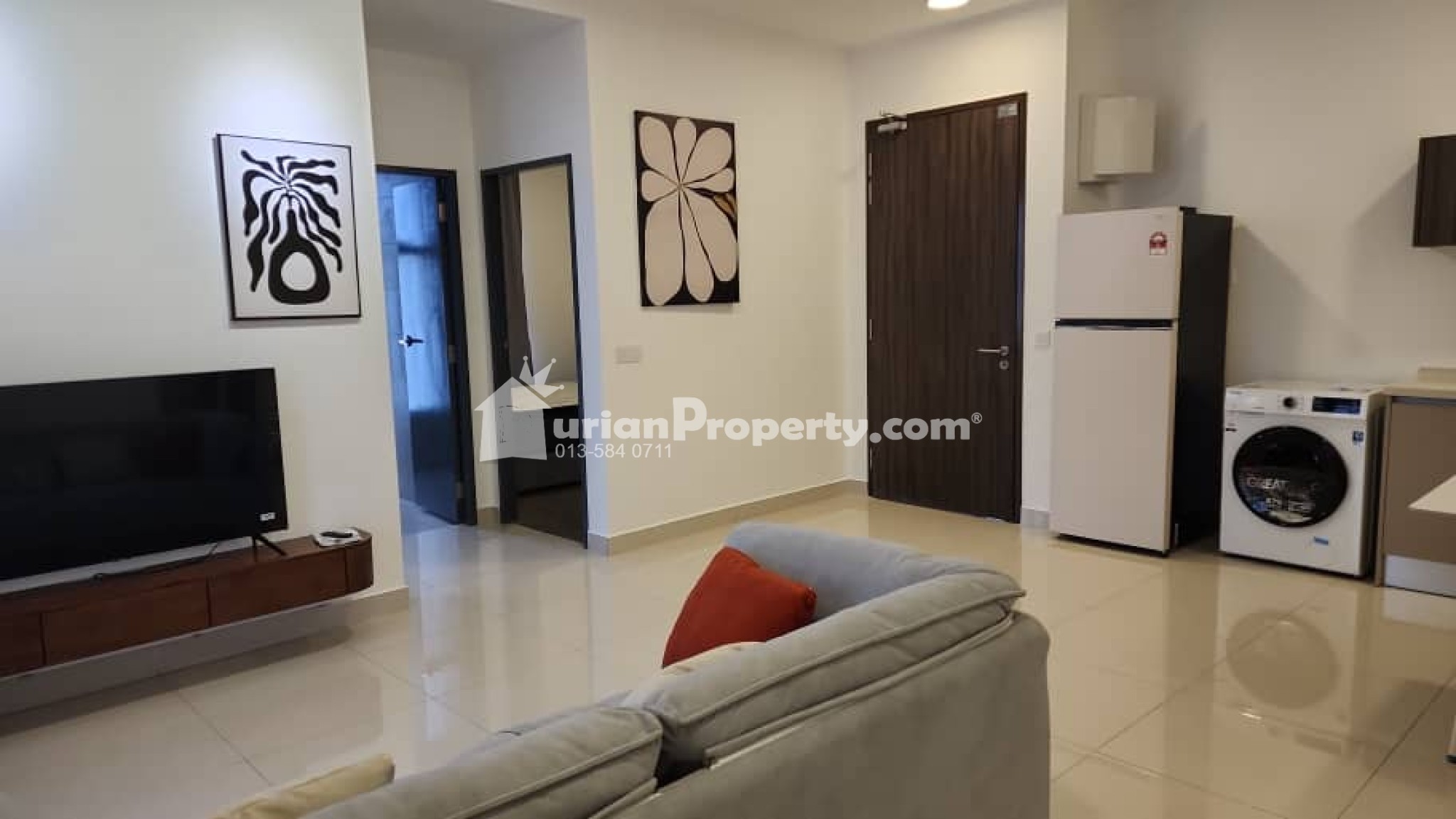 Condo For Sale at Henna Residence