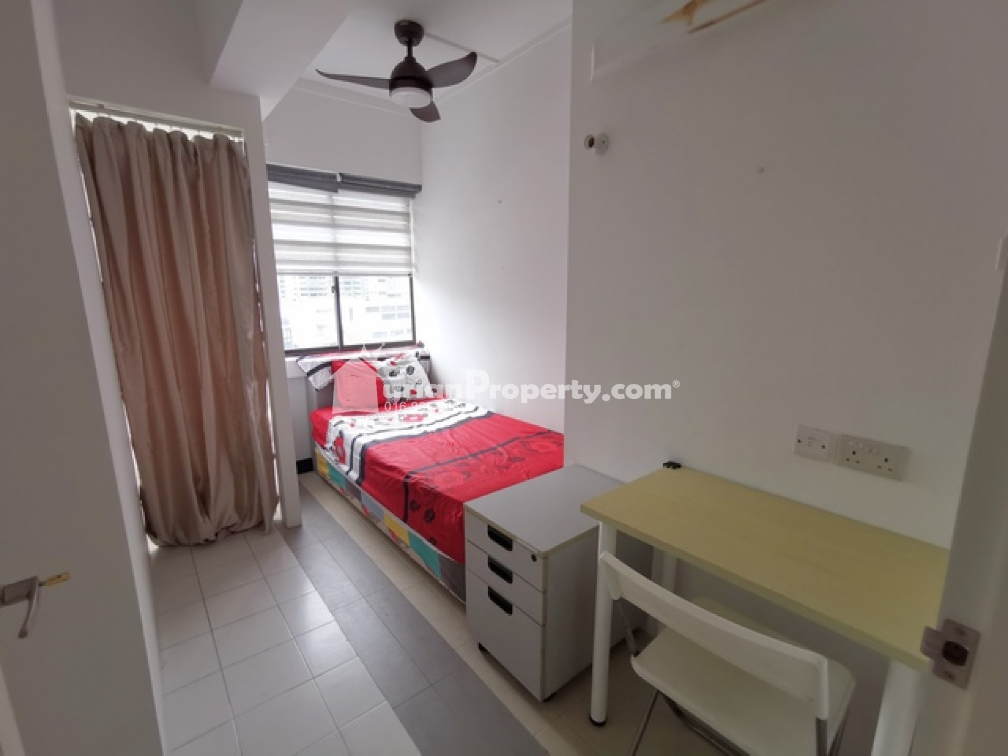 Flat Room for Rent at Taman Equine
