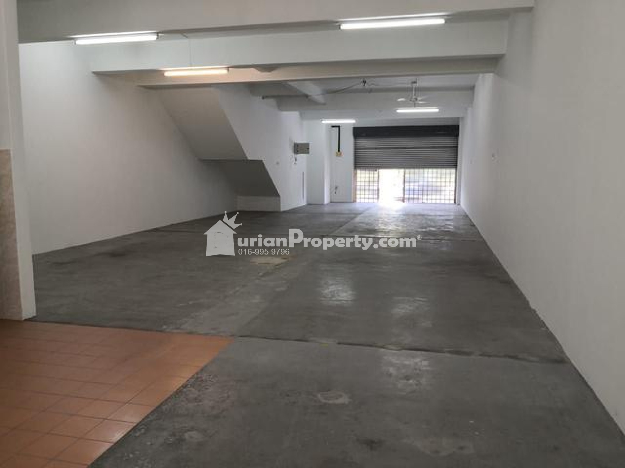 Shop For Rent at Putra Heights
