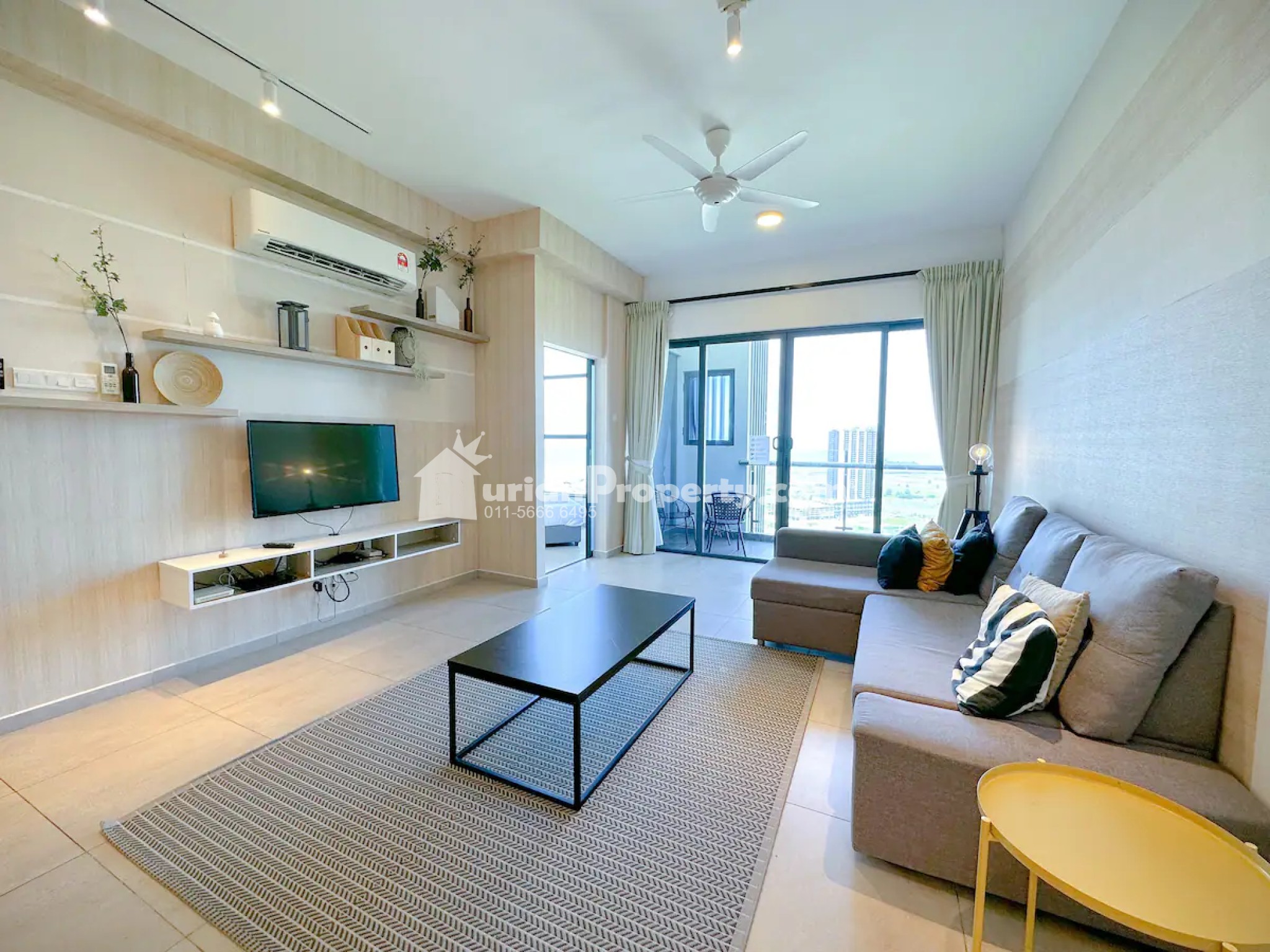 Condo Room for Rent at Gaya Residence