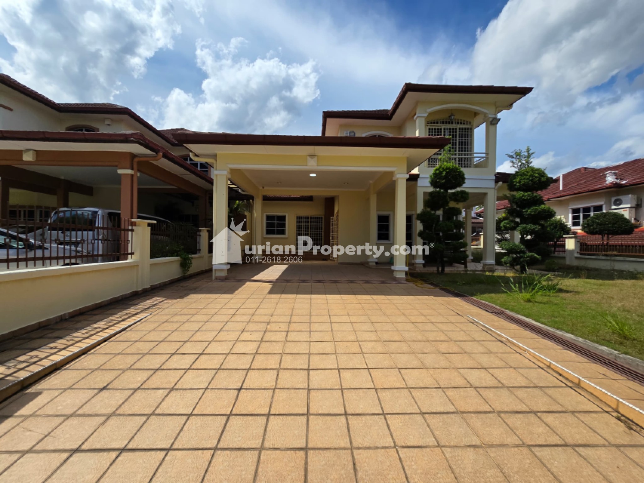 Bungalow House For Sale at Taman Bukit Mewah