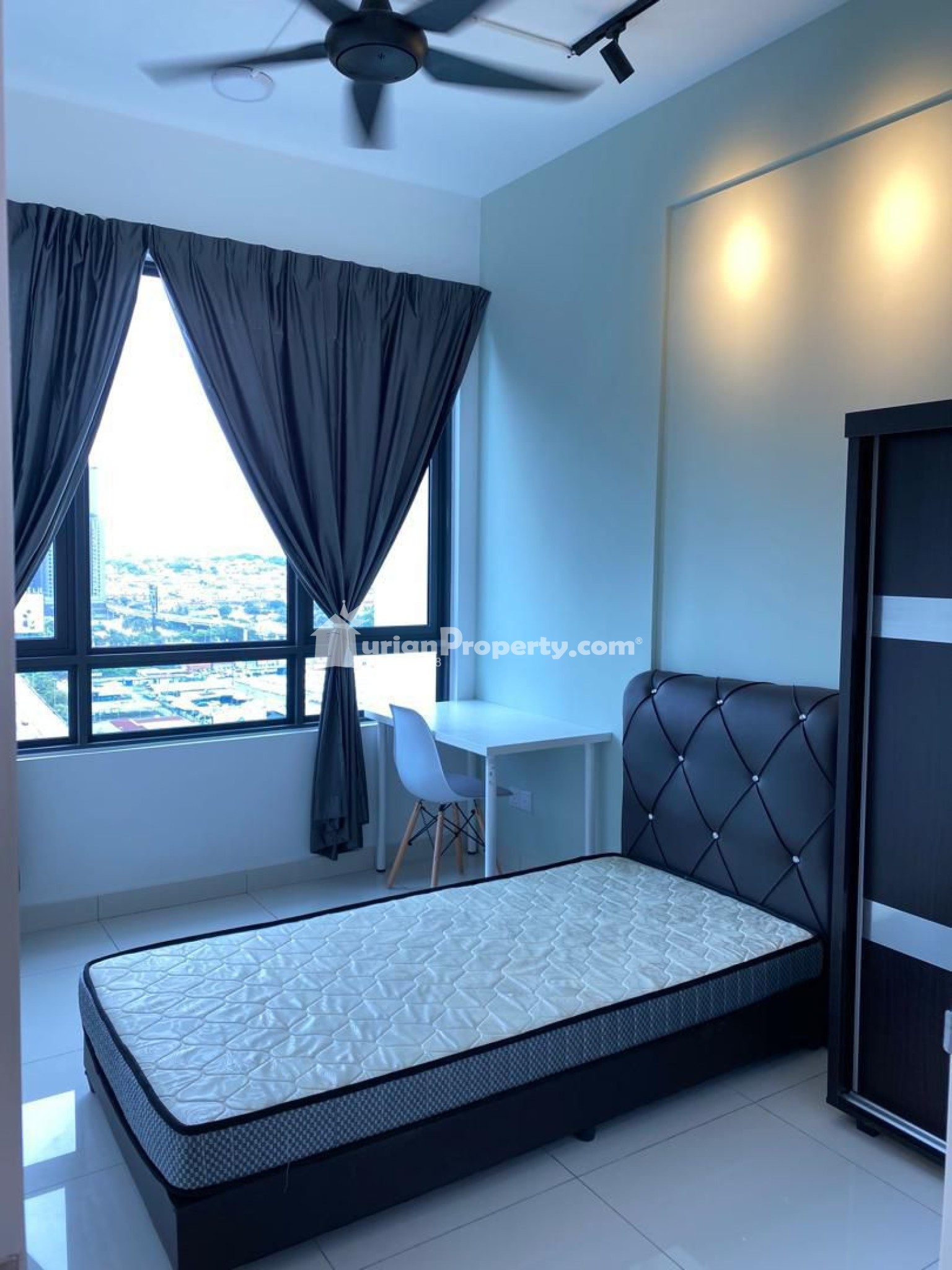 Condo For Rent at Greenfield Residence