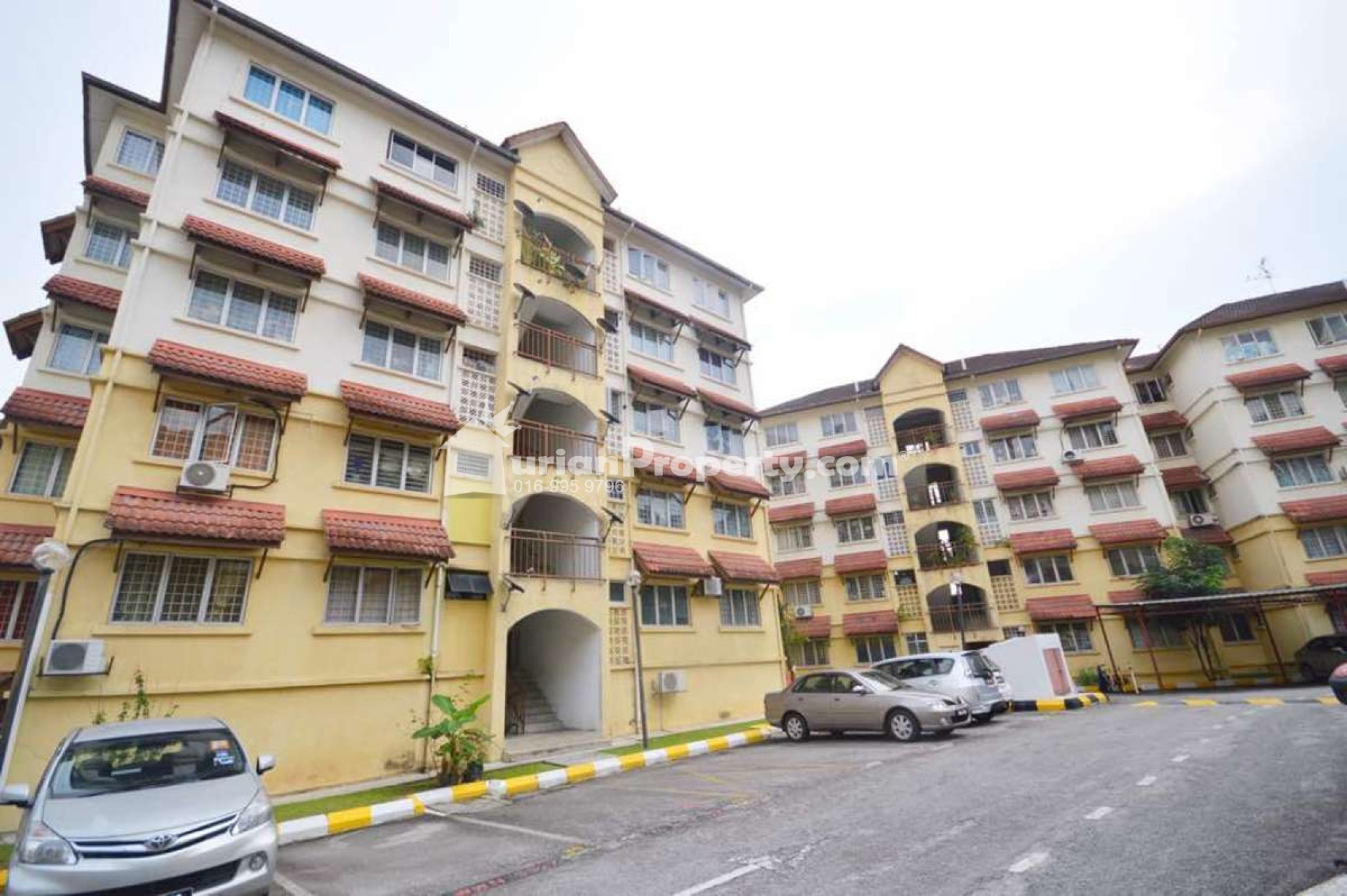 Apartment For Rent at Pangsapuri Mayang