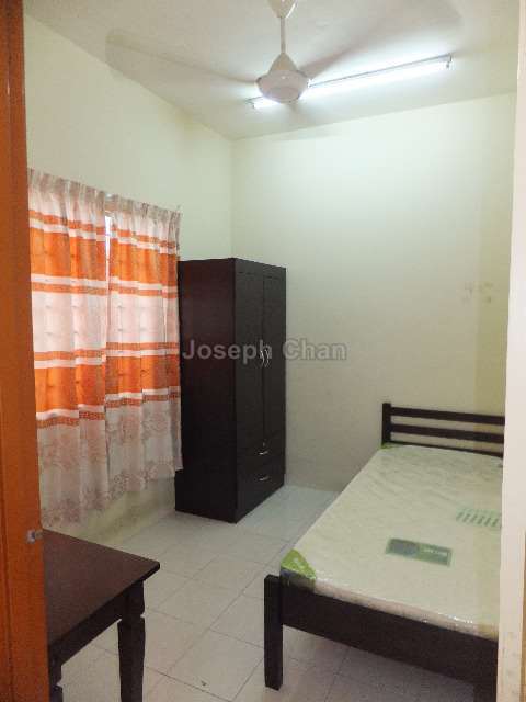 Apartment For Rent at Pangsapuri Seri Dahlia (U12 Desa 