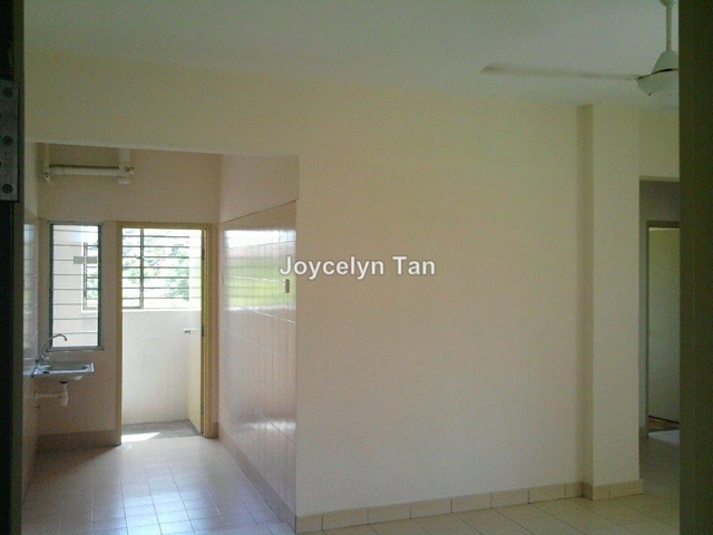 Apartment For Sale at Pangsapuri Randa, Kota Kemuning for 