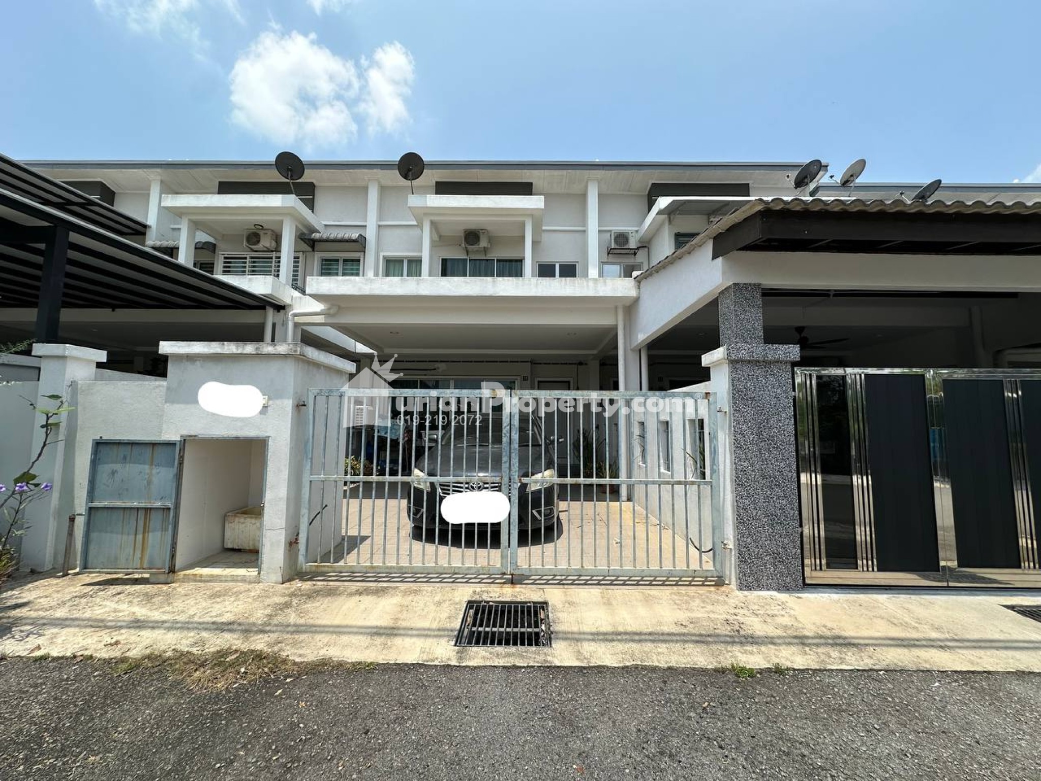 Terrace House For Sale at Taman Jenderam Impian