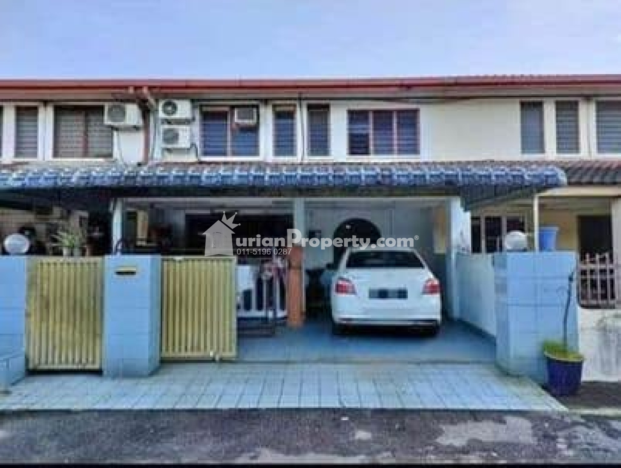 Terrace House For Rent at Bercham