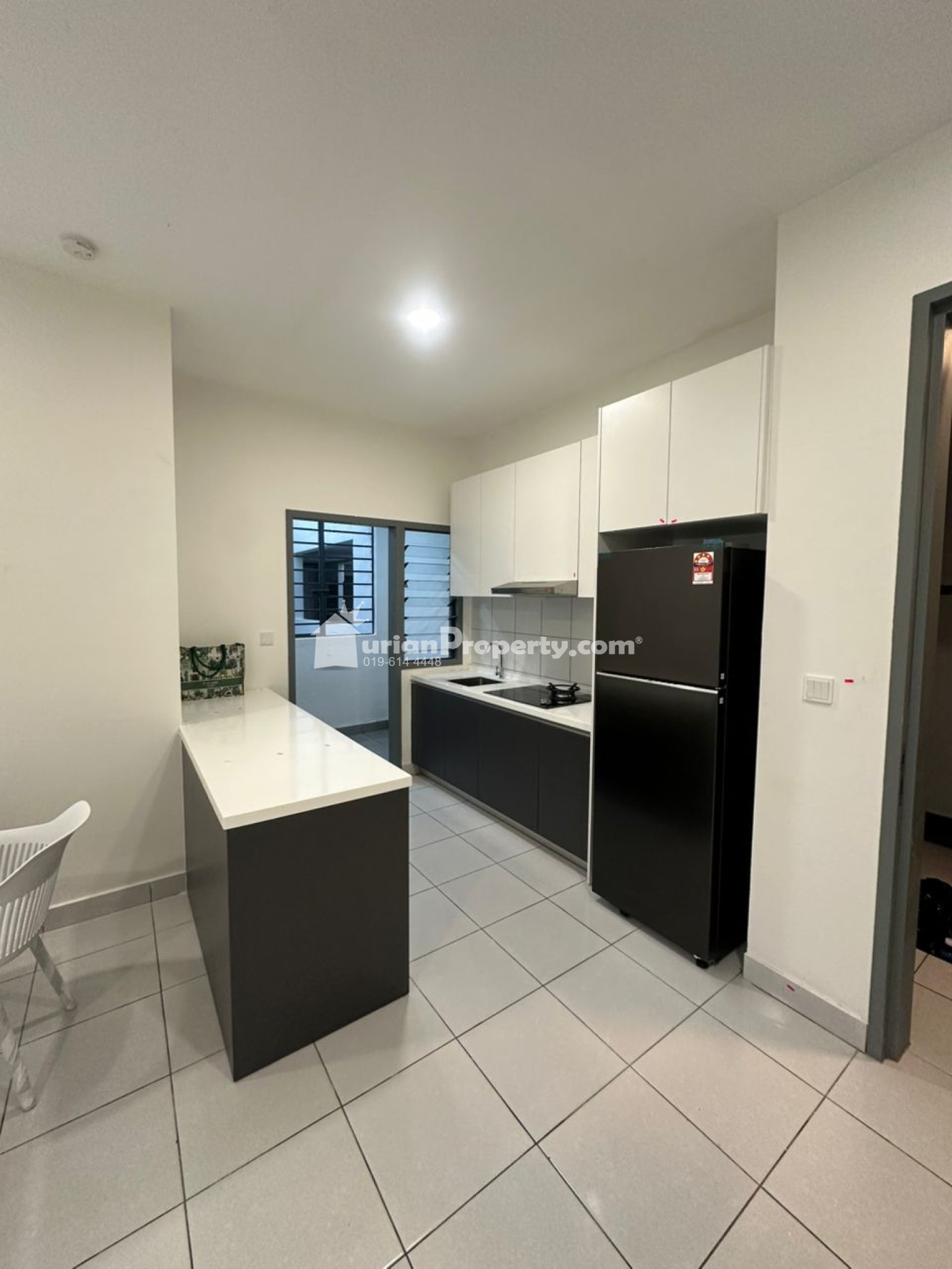 Condo For Rent at E'island Lake Haven Residence