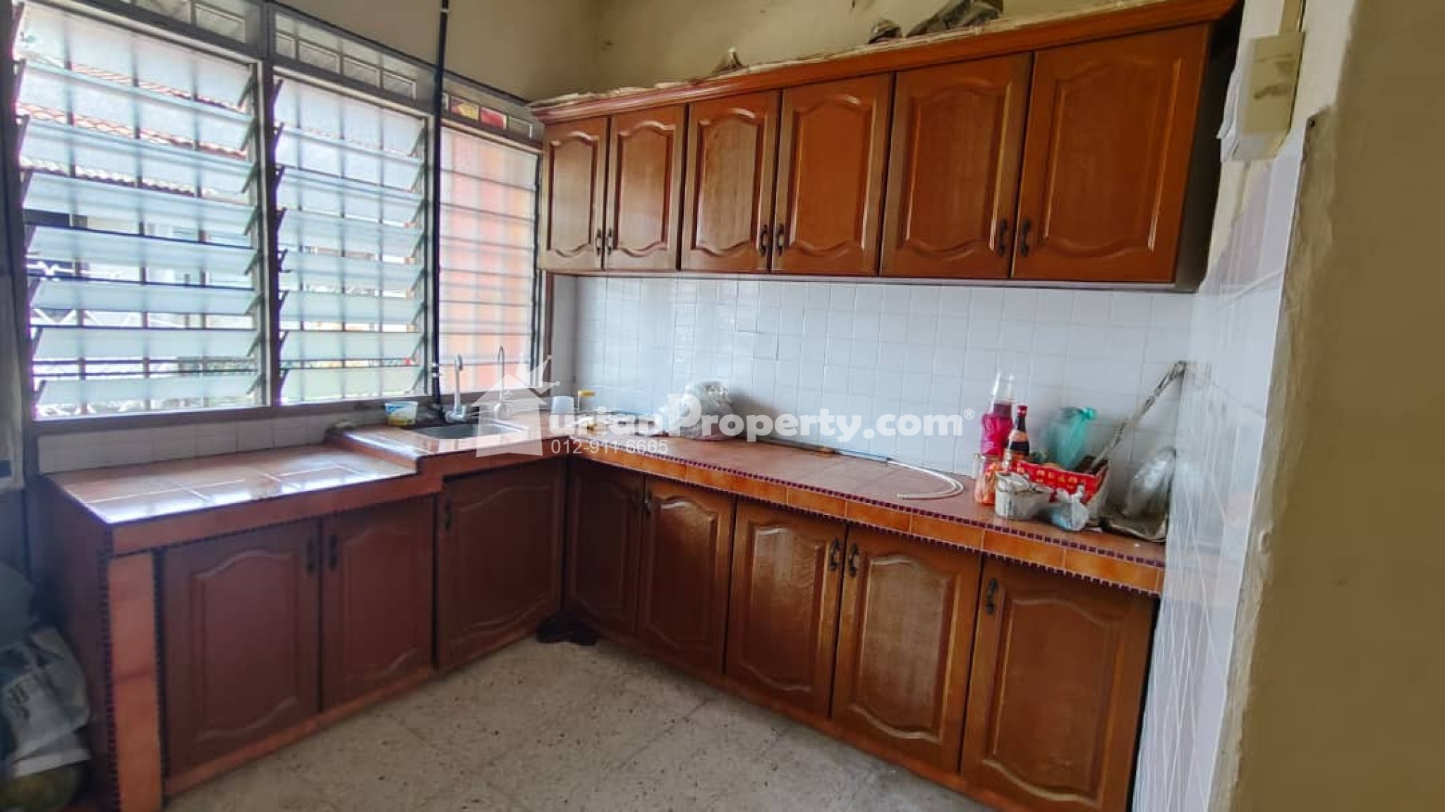 Terrace House For Sale at Taman Sentosa