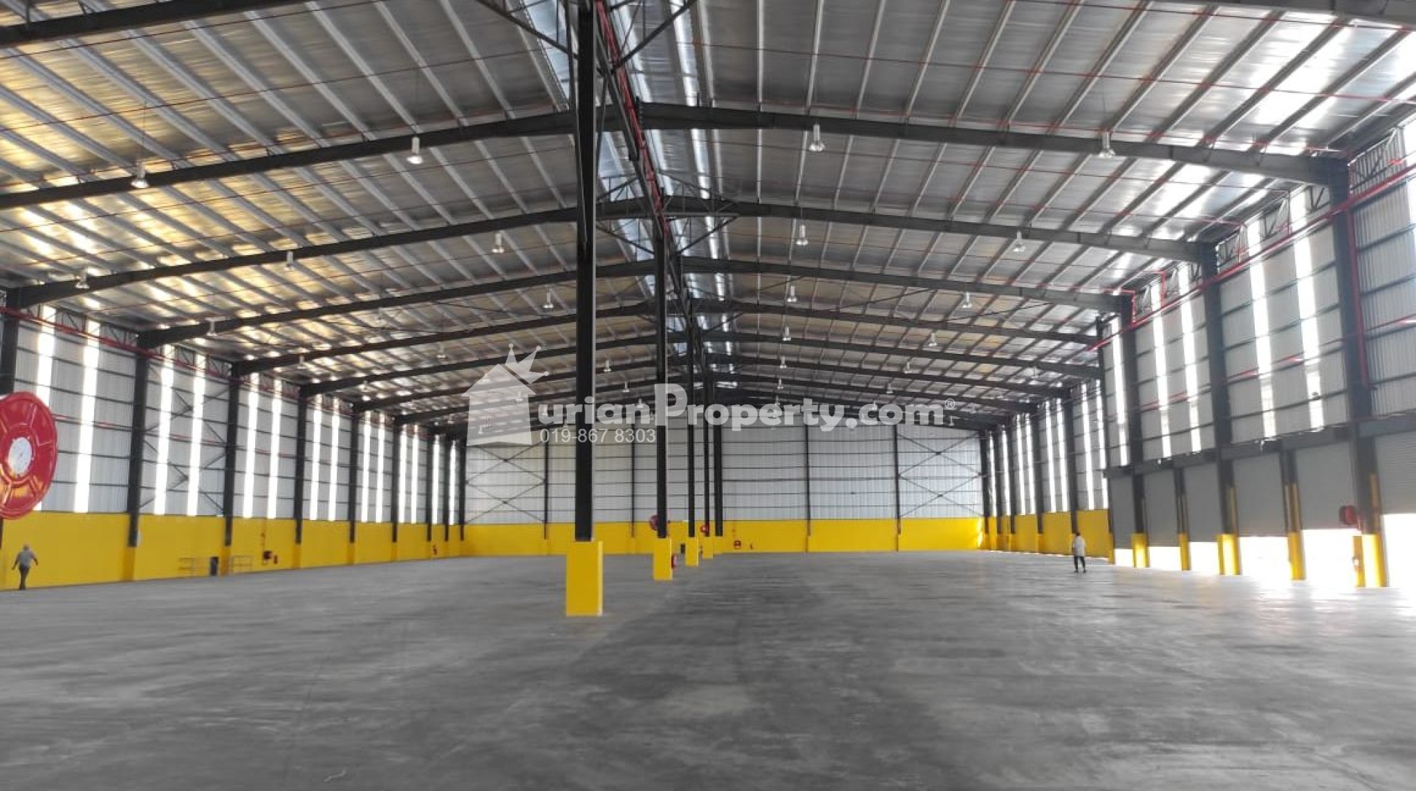 Semi-D Factory For Rent at Westport