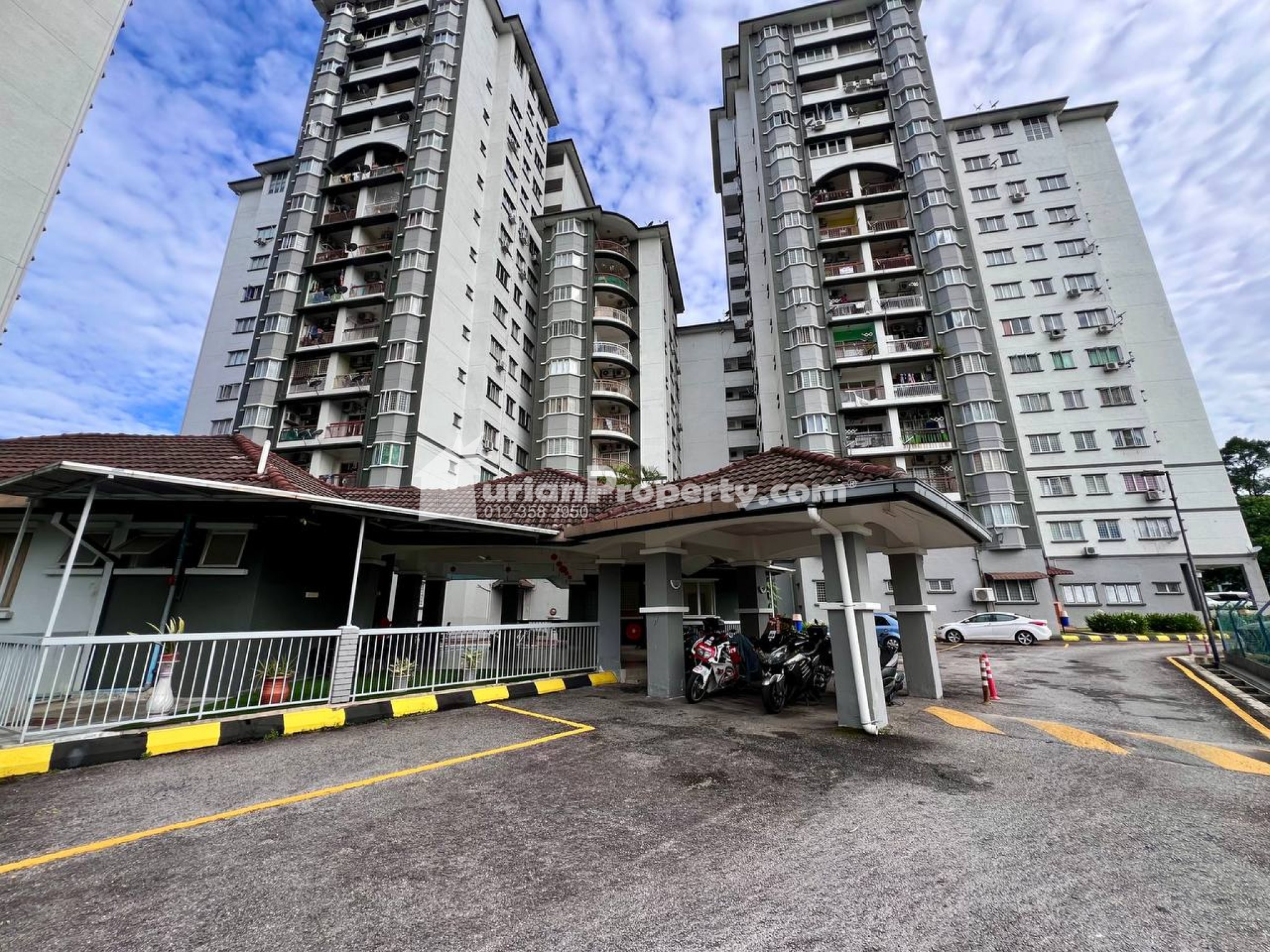 Condo For Sale at Kojaya