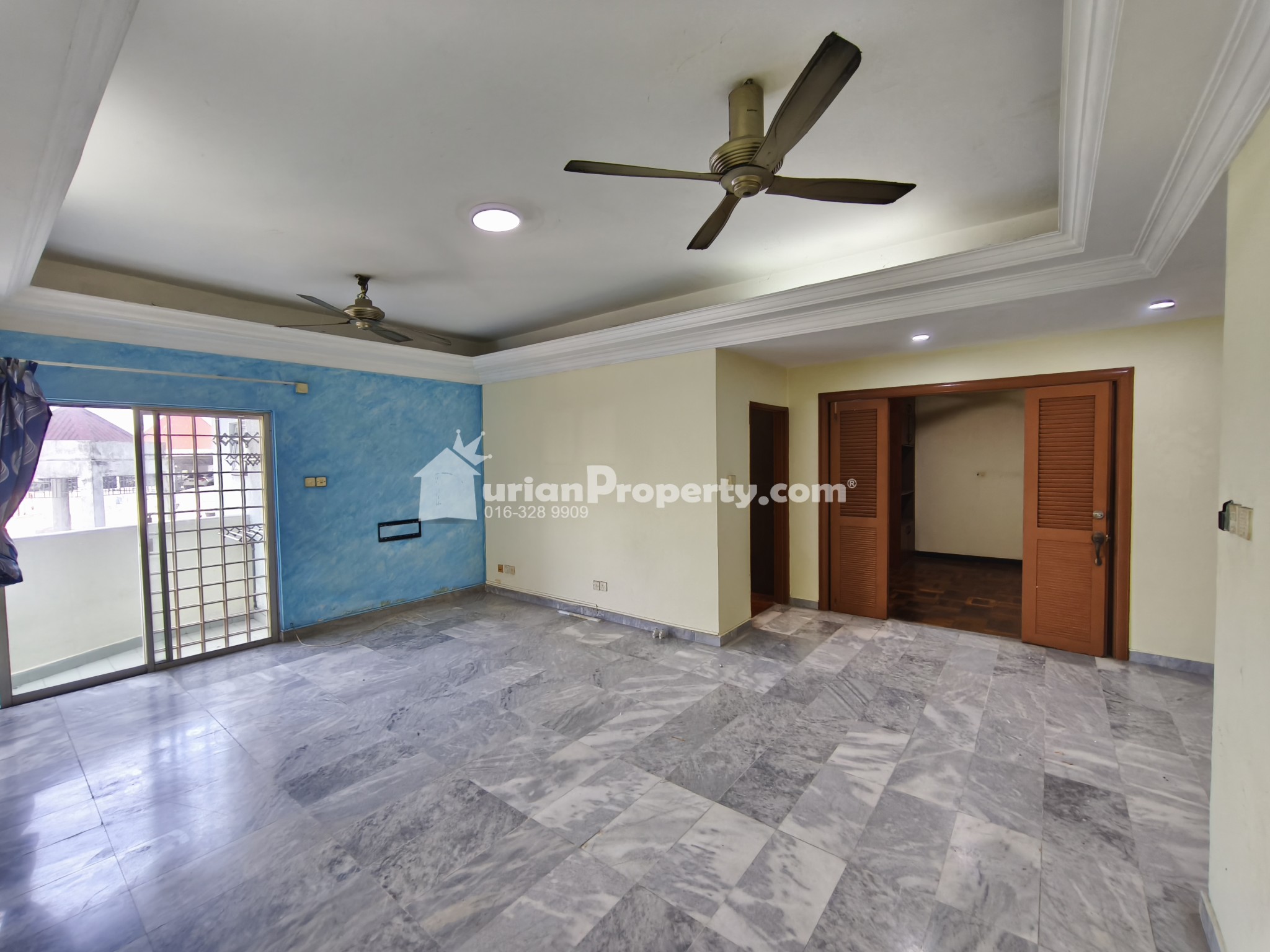 Condo For Sale at Ridzuan Condominium