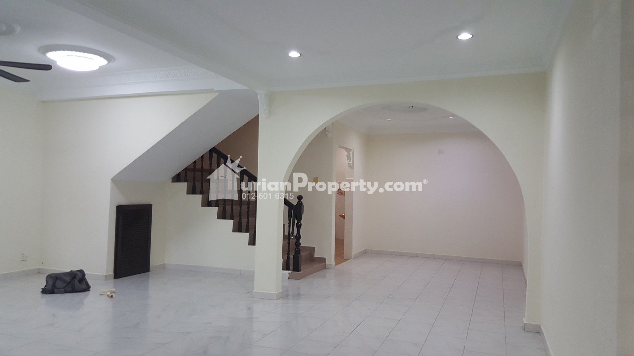 Terrace House For Rent at Taman Desa Jaya