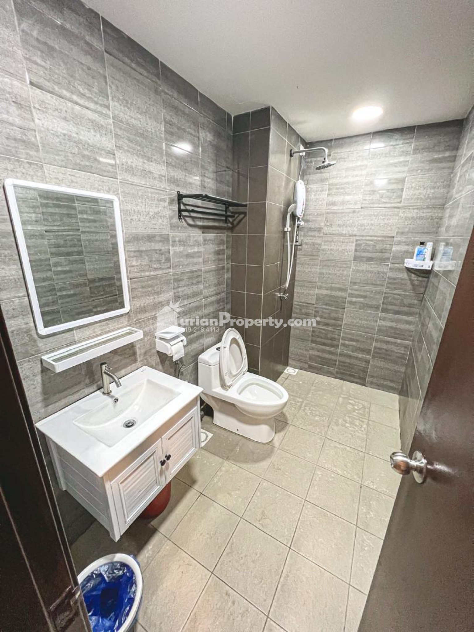 Serviced Residence For Rent at Symphony Tower
