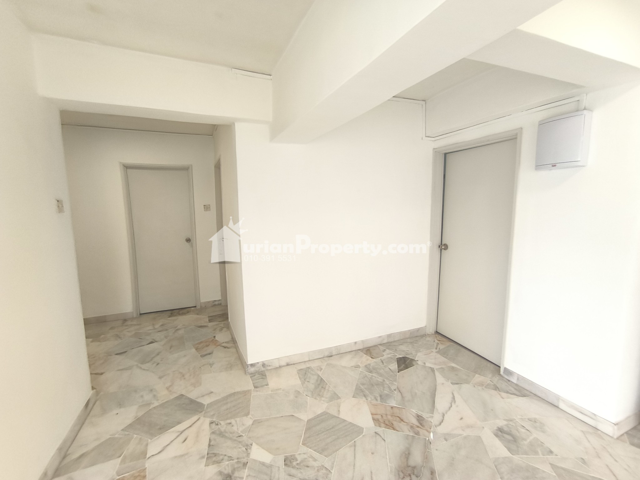 Condo For Sale at Le Jardine Condominium