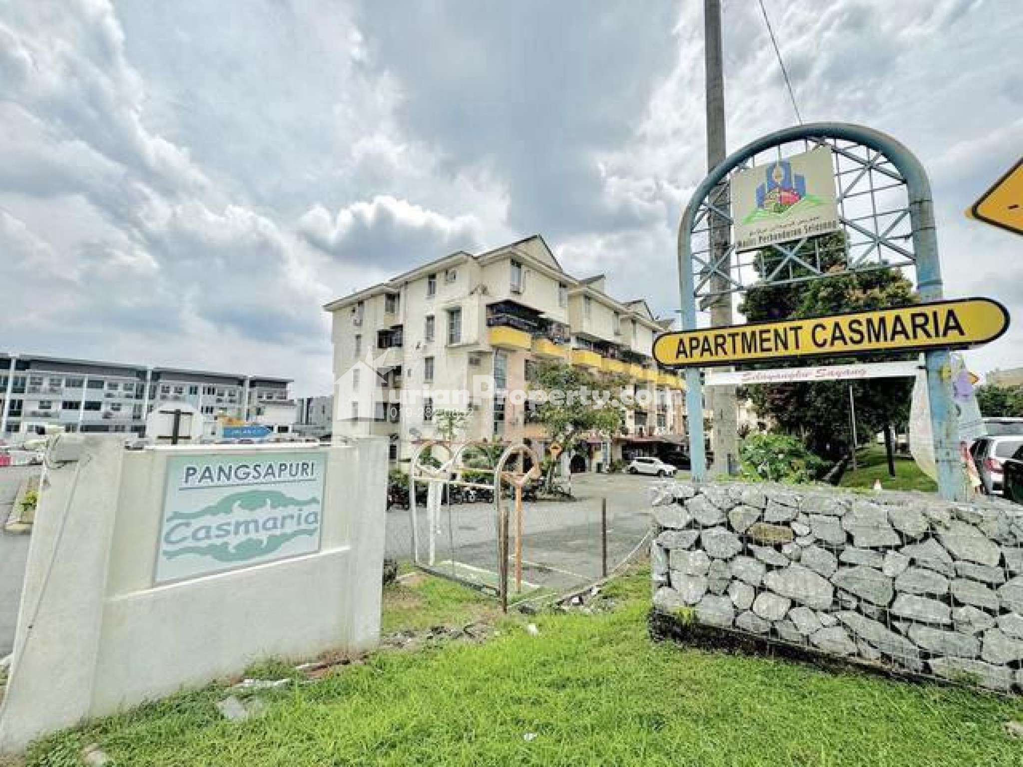 Apartment For Sale at Casmaria Apartment