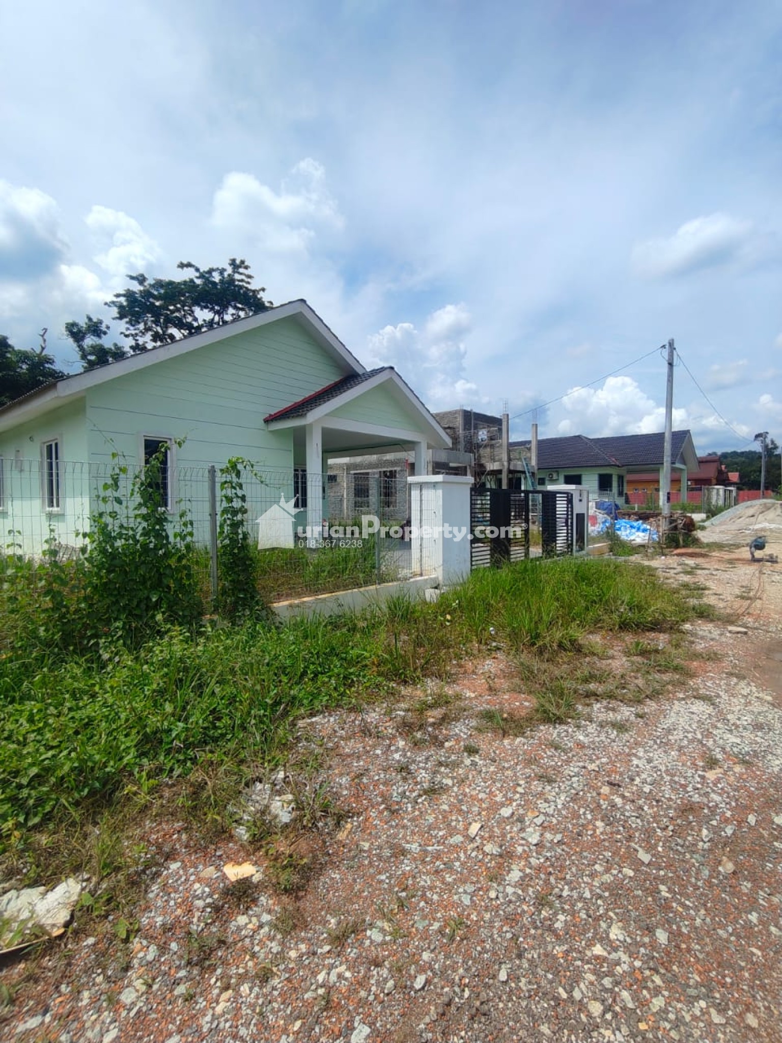 Bungalow House For Sale at Jenderam Hulu