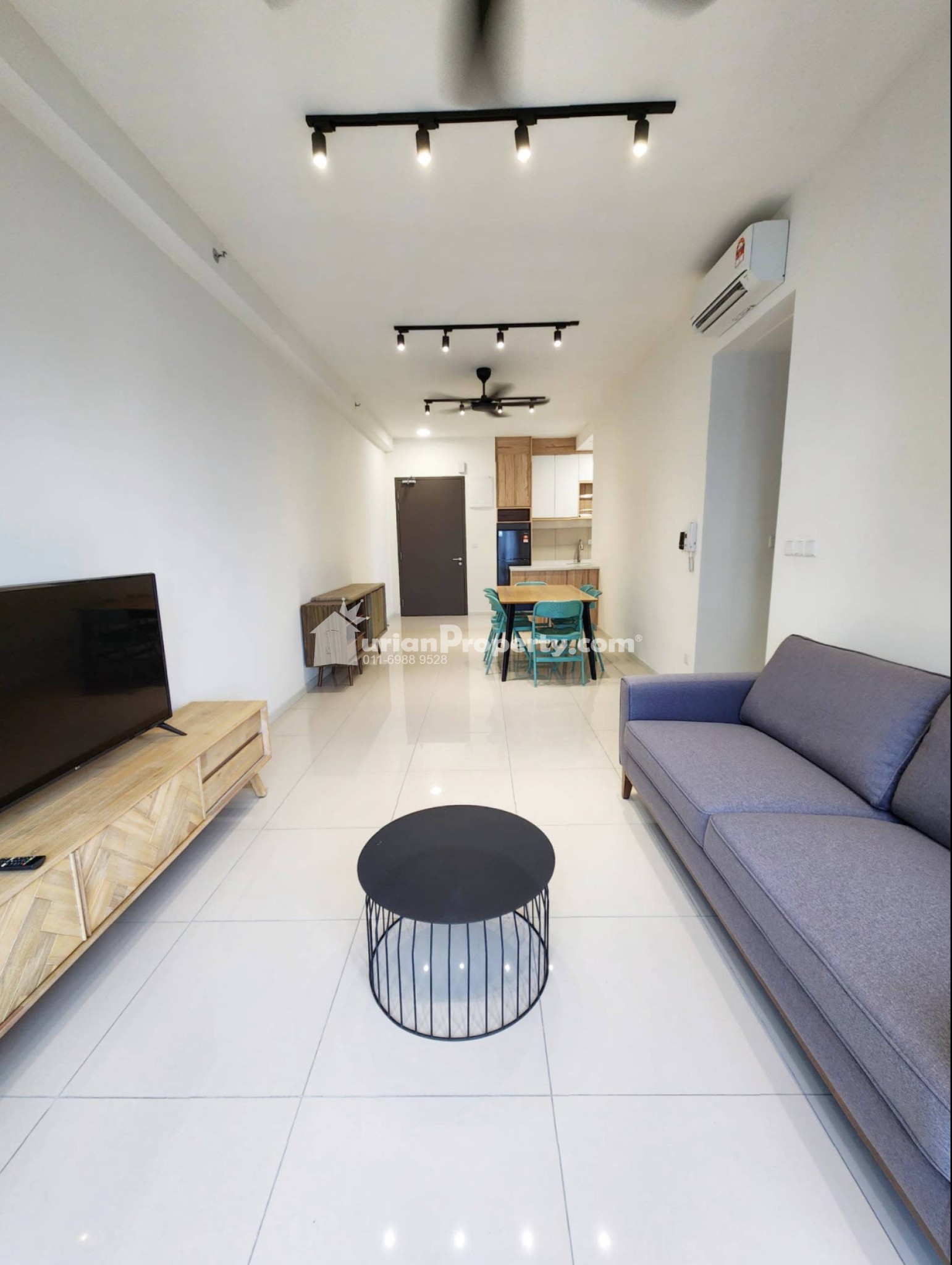 Condo For Rent at The Park Residences