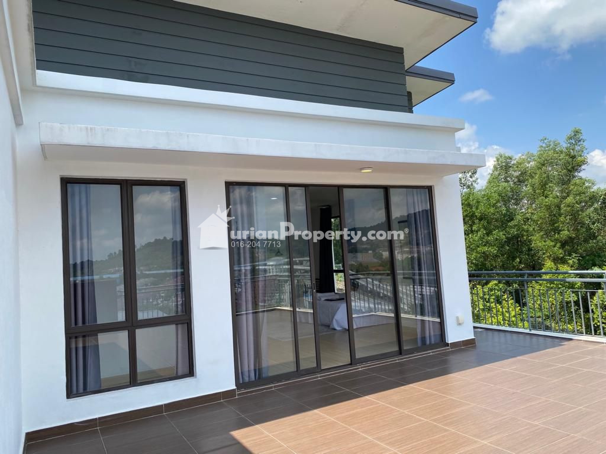 Link Villa For Sale at Cahaya SPK