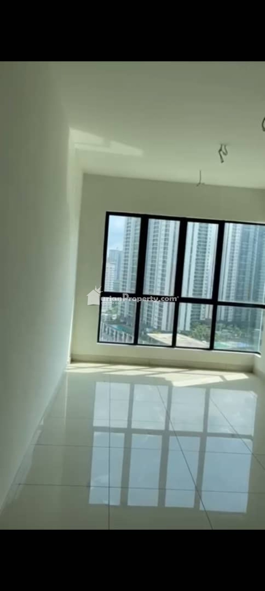 Apartment For Sale at One Maxim