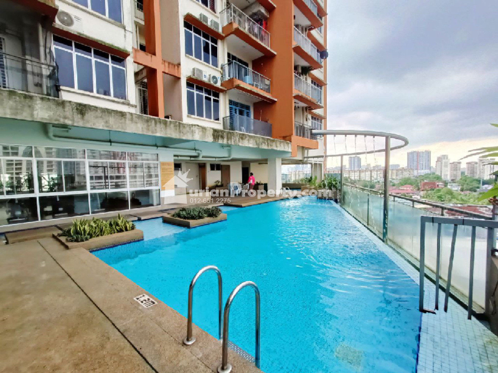 Condo For Sale at Diamond Regency