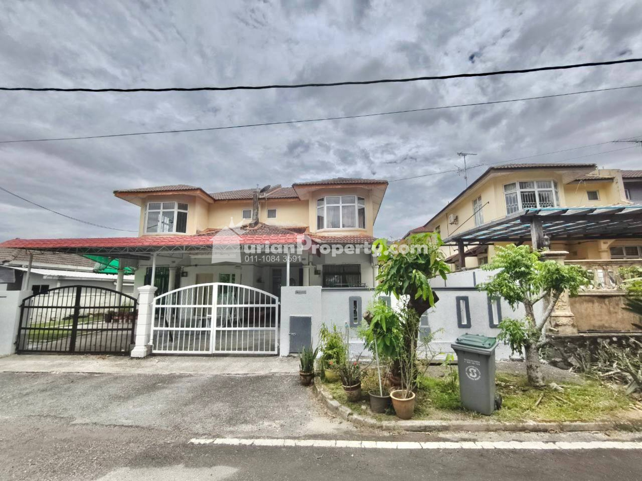 Semi D For Sale at Taman Desa Ixora