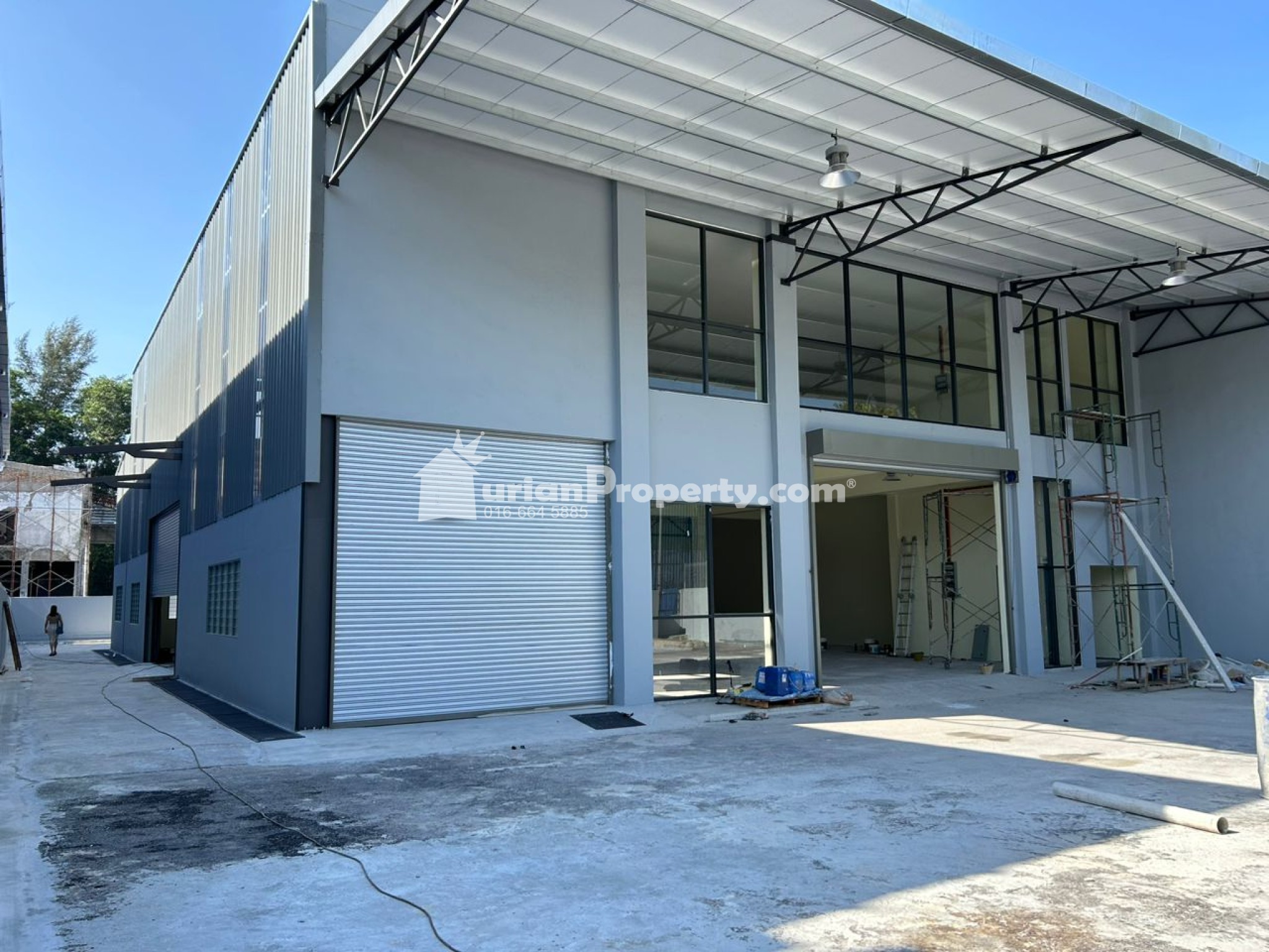 Detached Factory For Rent at Budiman Bussiness Park