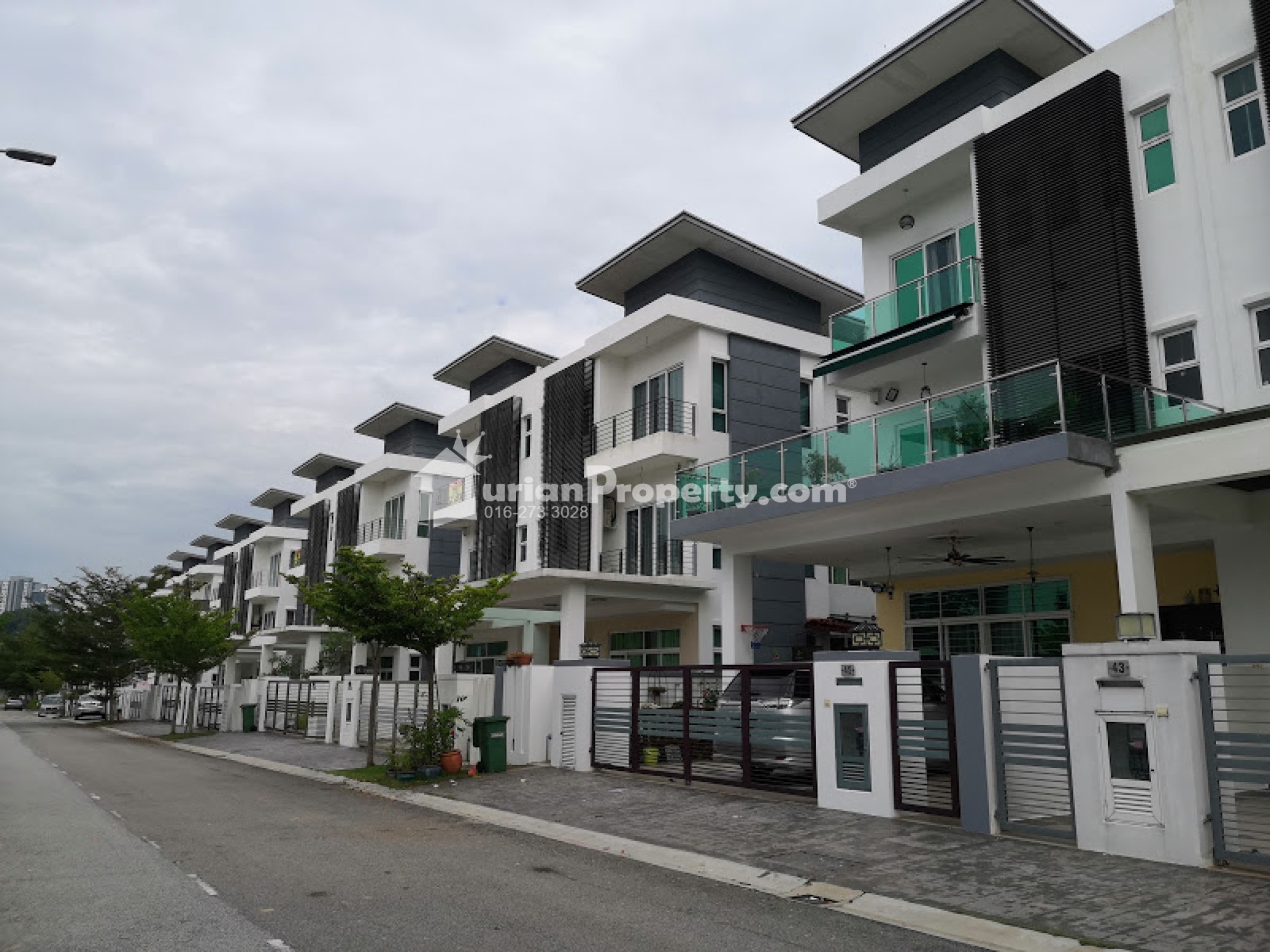 Semi D For Sale at Suria Villa