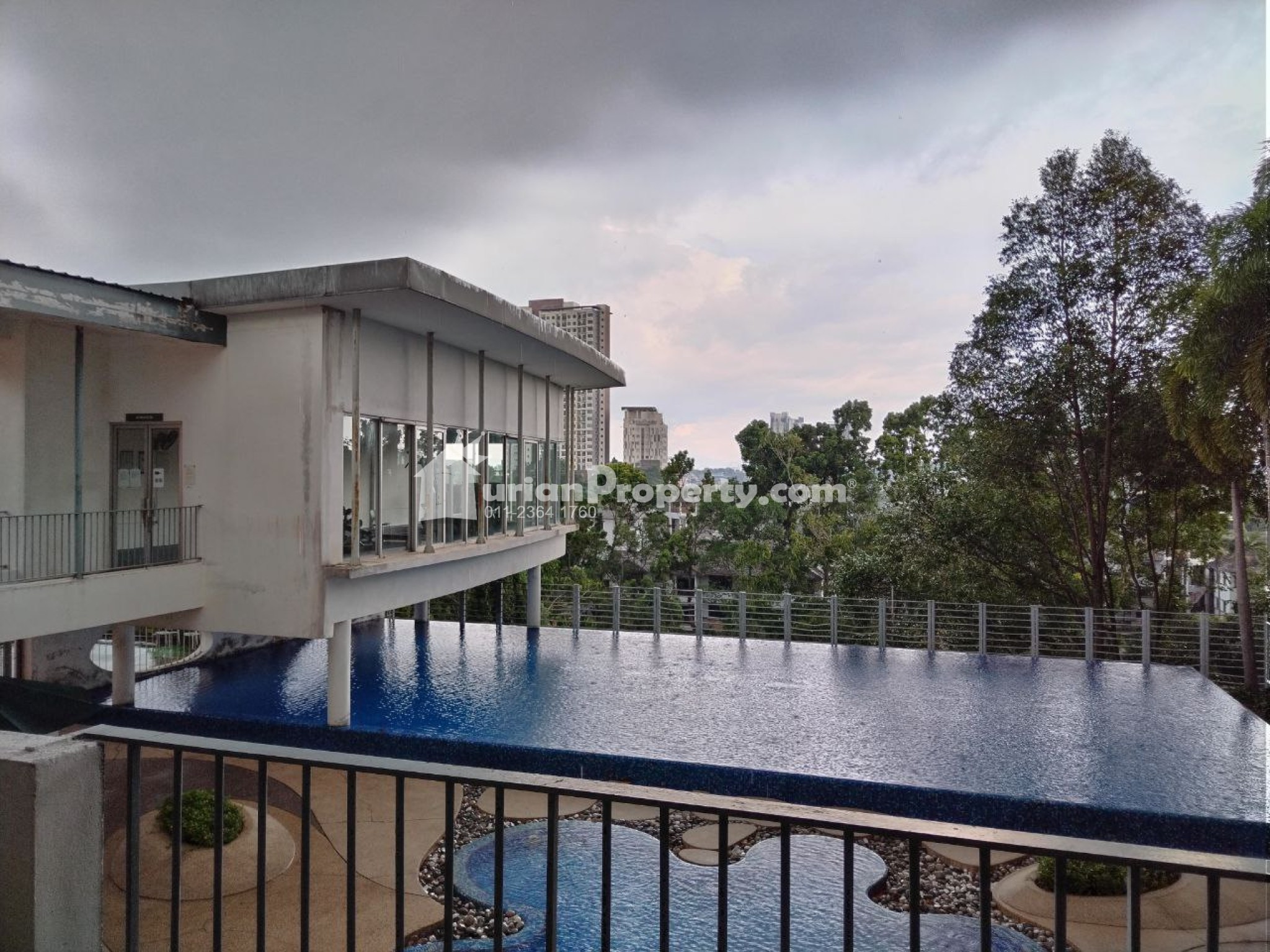 Condo For Sale at Cyberia Crescent 2