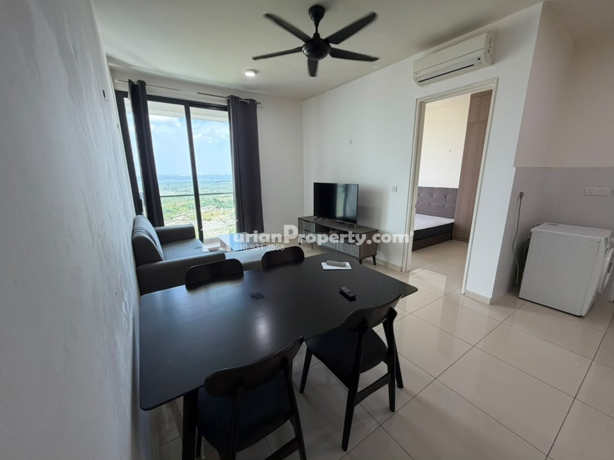 Condo For Rent at Macrolink Medini