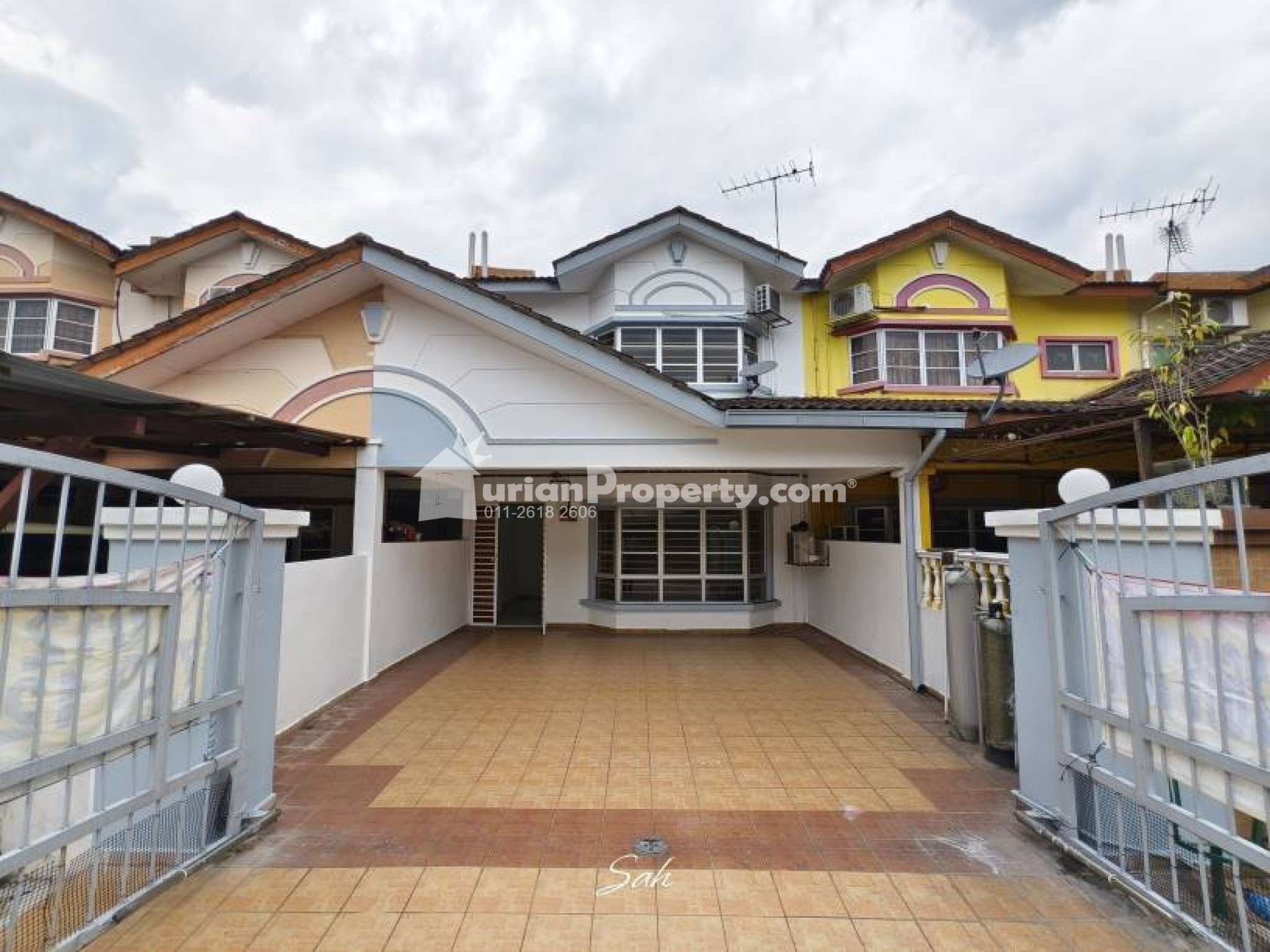 Terrace House For Sale at Taman Desa Mewah